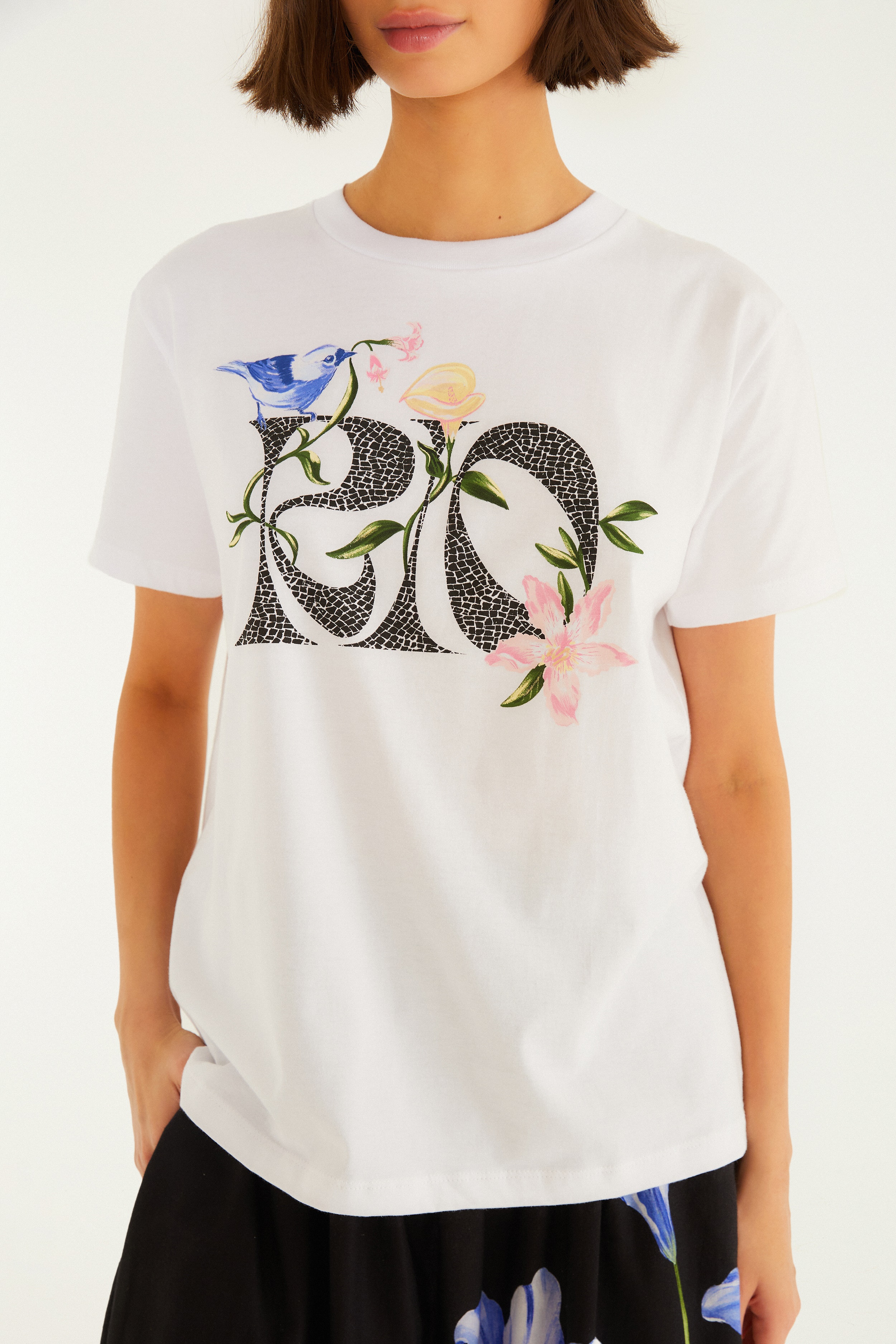 T-Shirt Fit Rio Calçadão Flores Off White T-Shirt Fit Rio Calçadão Flores Off White