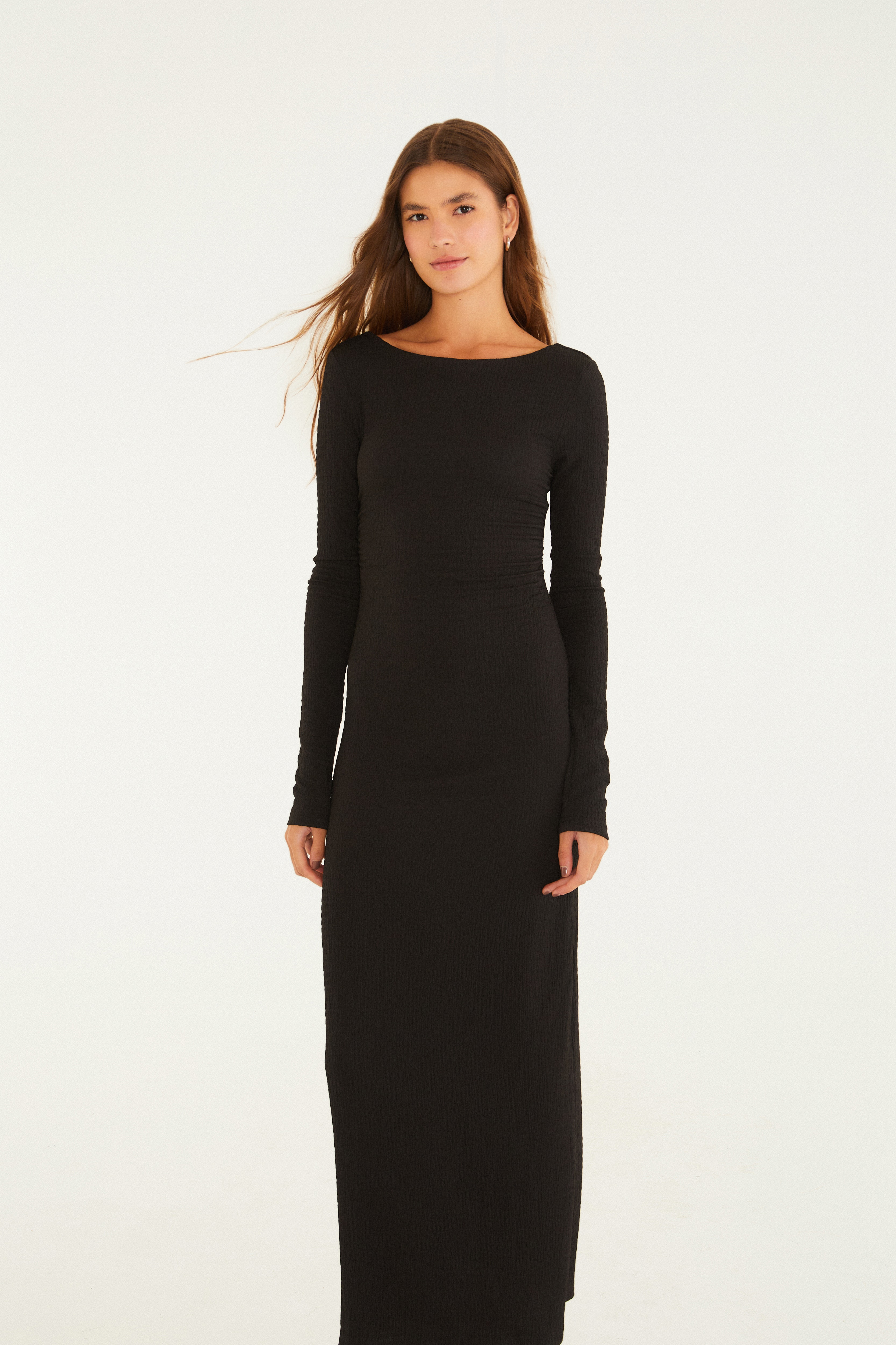 Vestido Decote Manga Longa