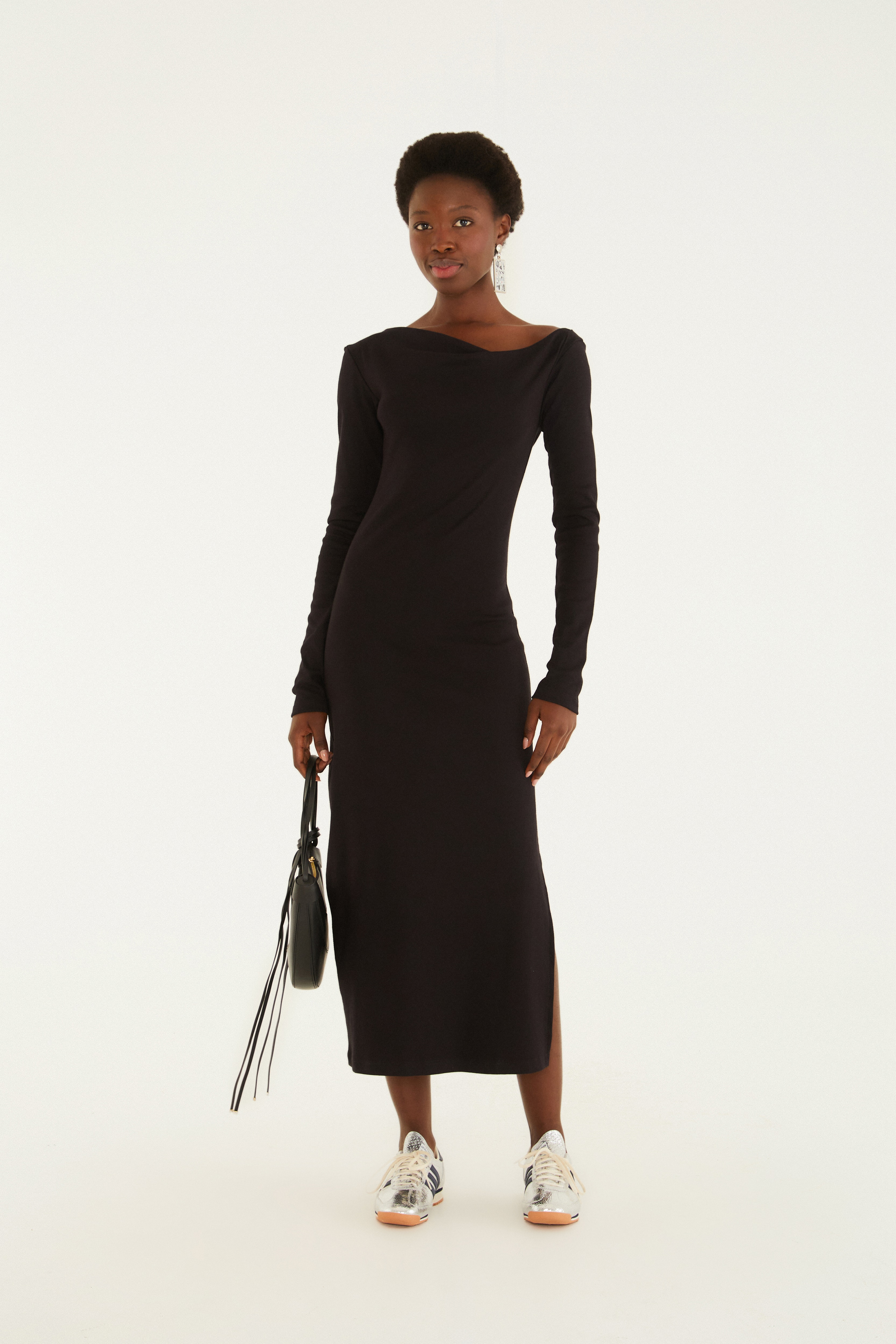 Vestido Cropped Decote Ombro