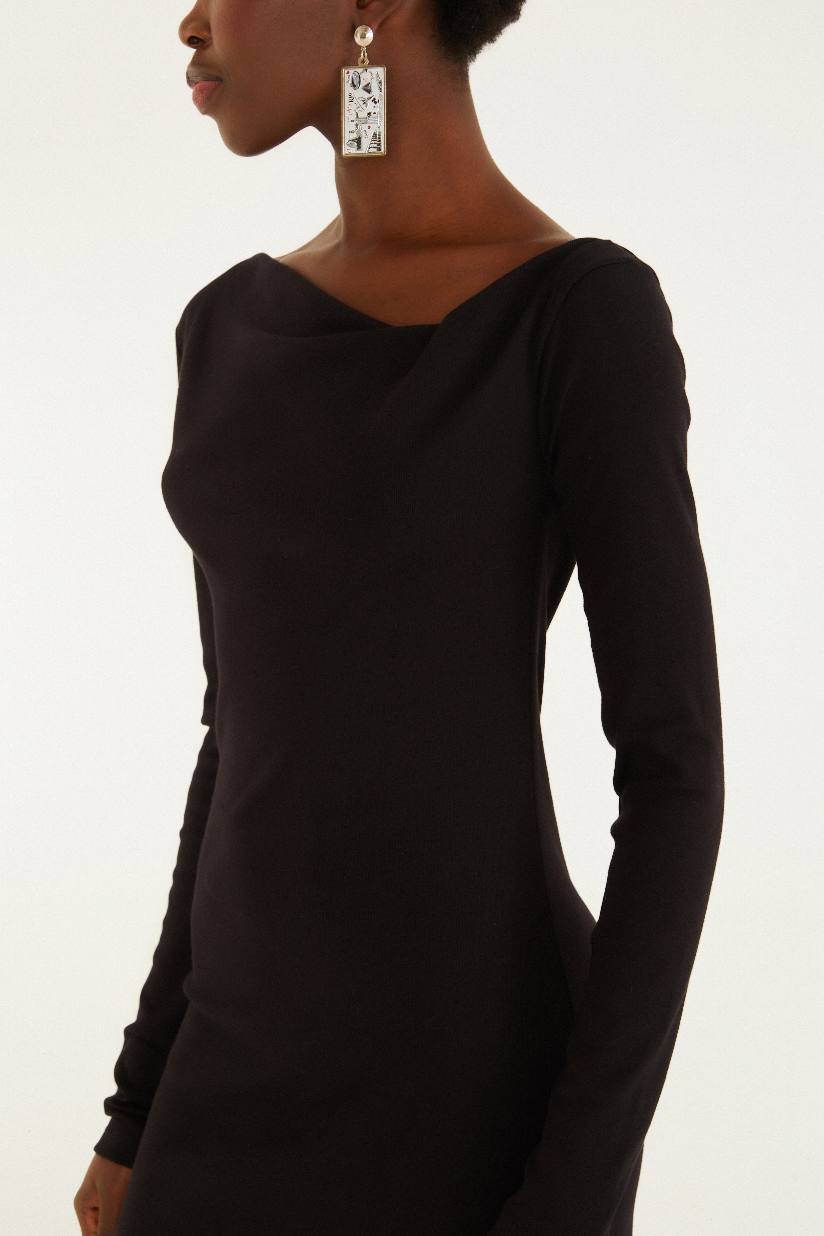 Vestido Cropped Decote Ombro