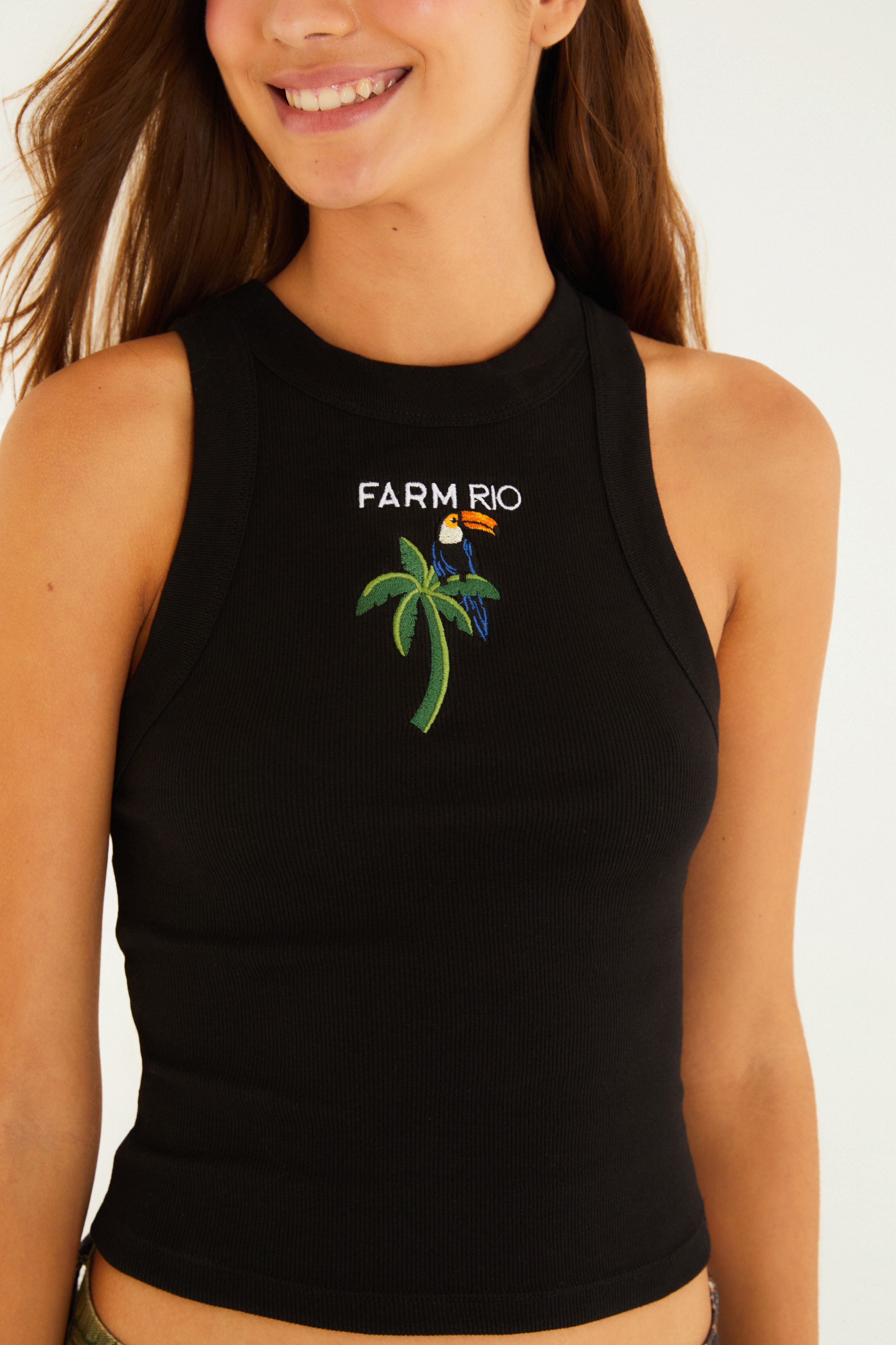 Regata Cropped Bordada Coqueiro
