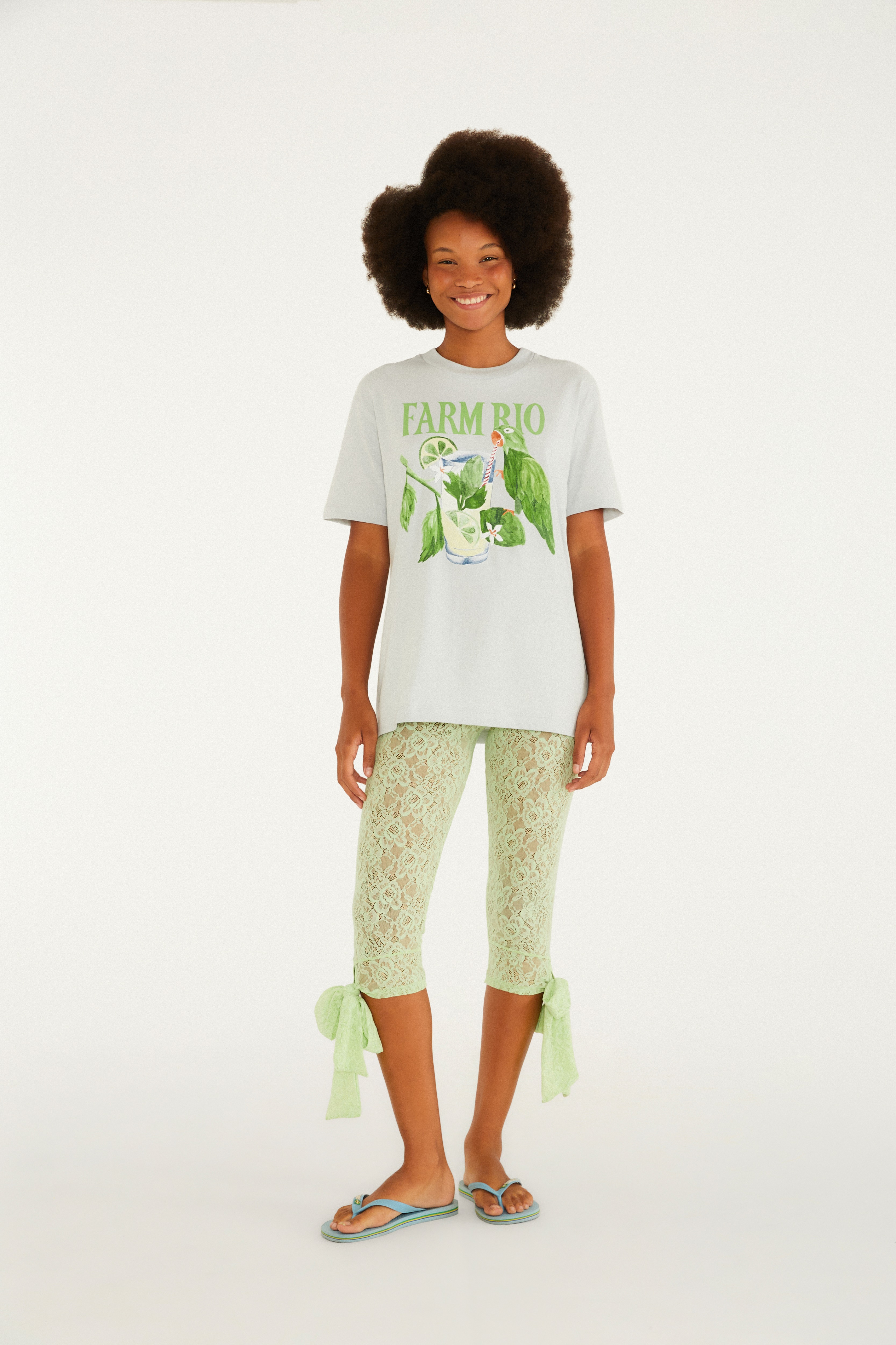Calça Corsário Renda Laço