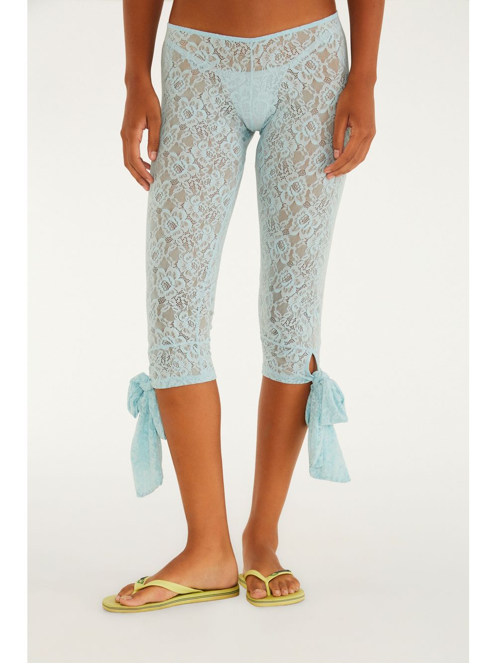 Farm — Calça Corsário Renda Laço