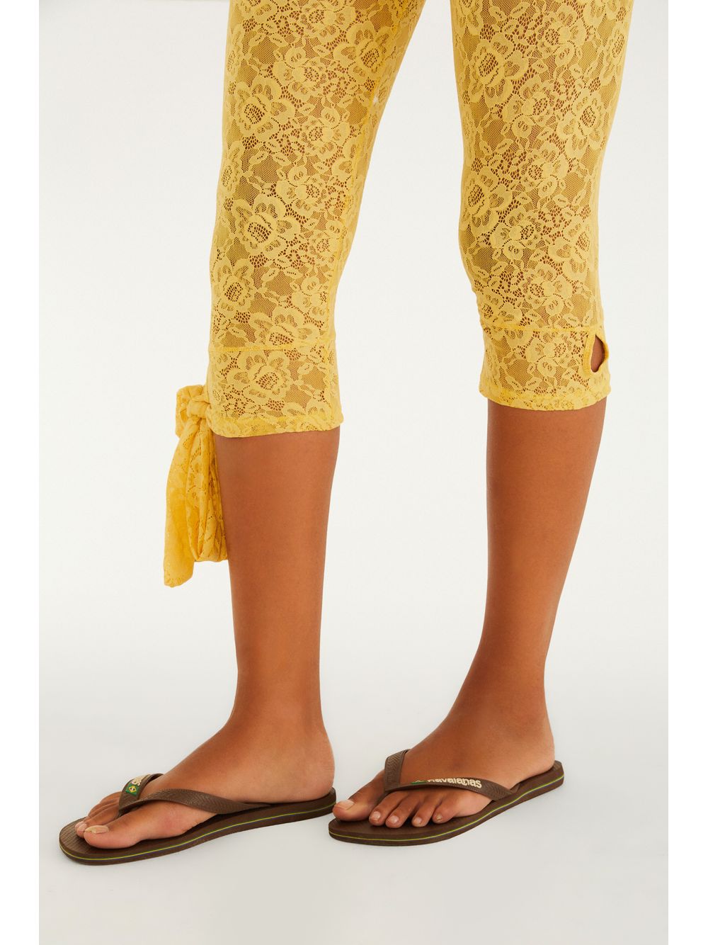 Farm — Calça Corsário Renda Laço