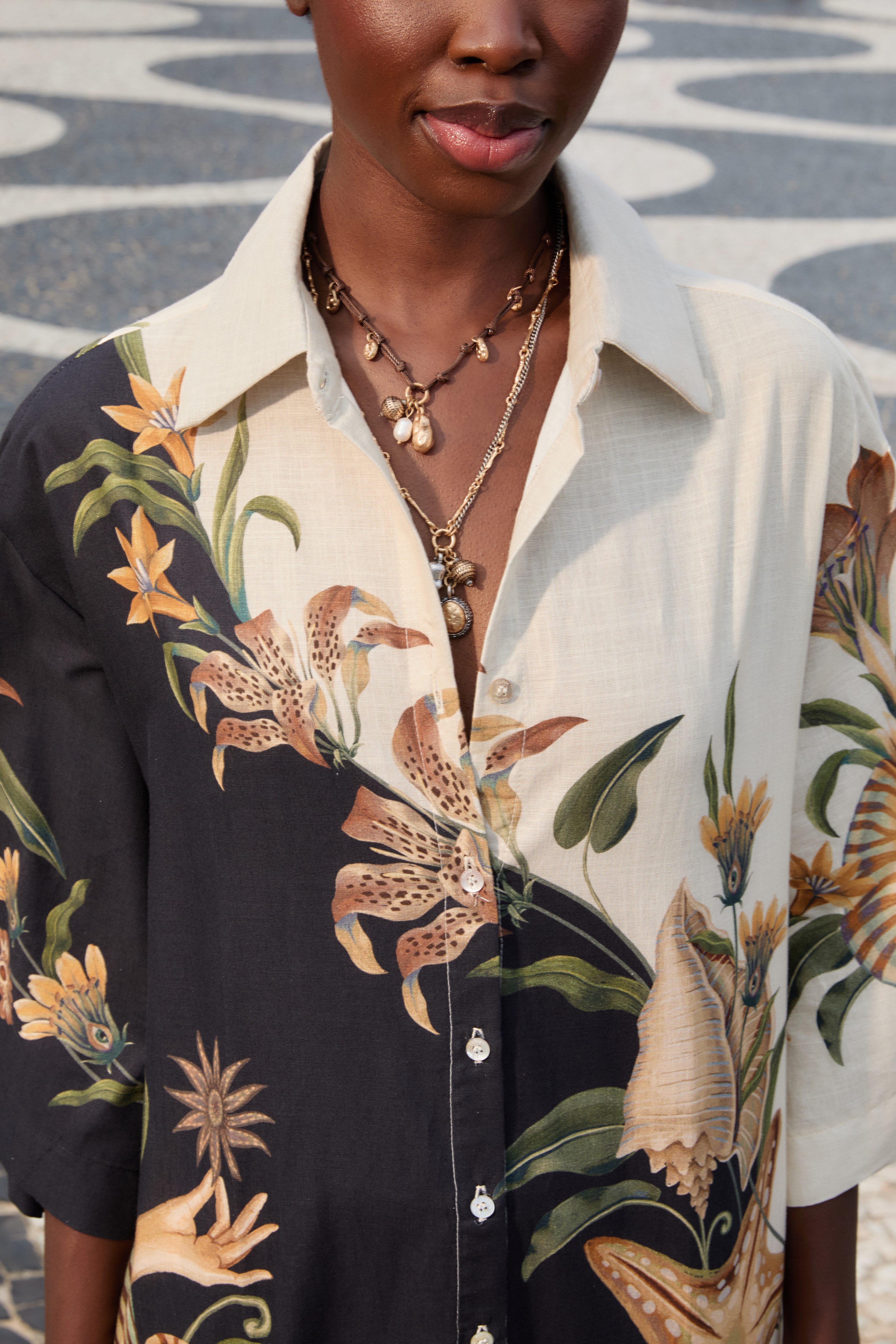 Camisa Estampada Concha Surreal