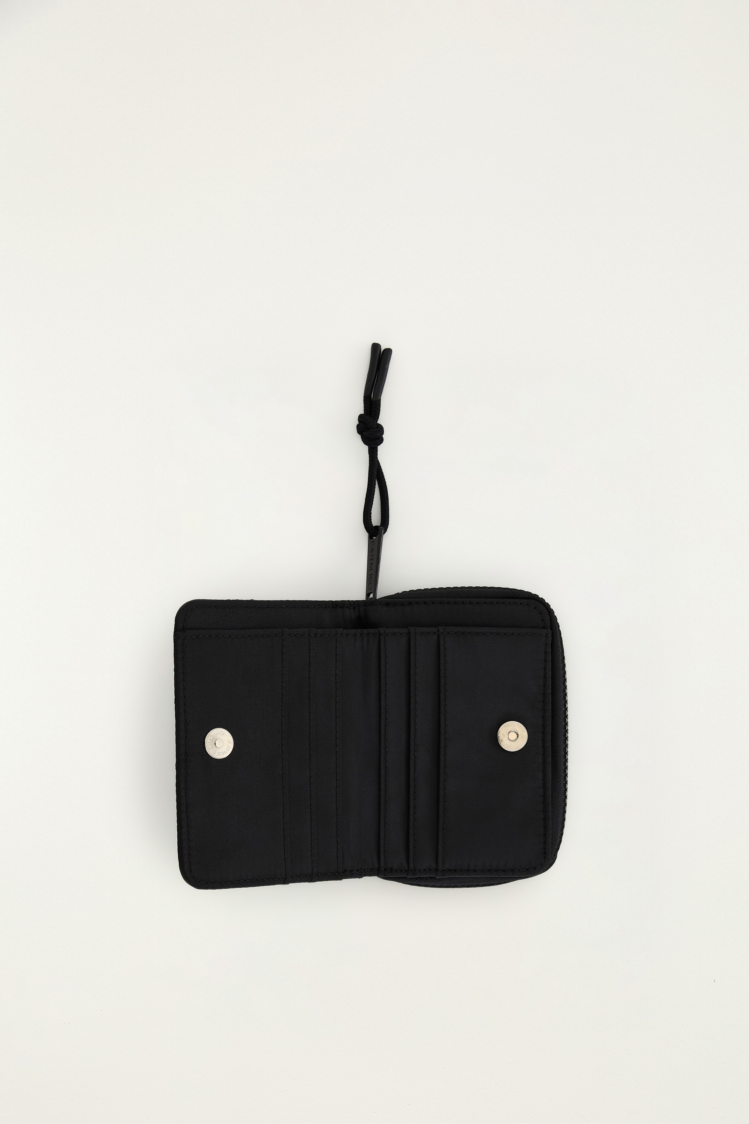359592_0013_4-CARTEIRA-ZIRIGUIDUM-PUFFER-PRETA