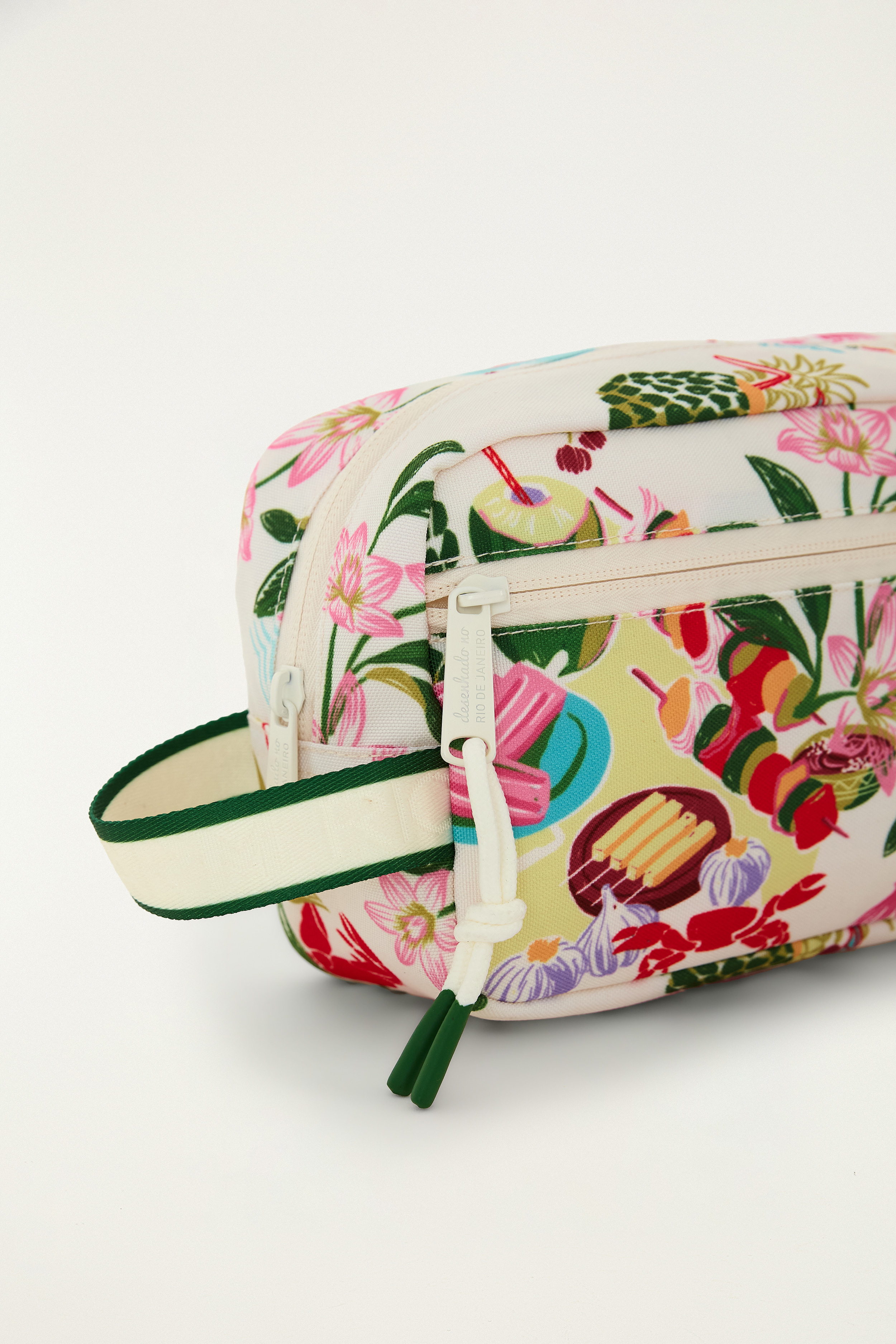 360085_56582_4-NECESSAIRE-AMO-COMIDA-DE-PRAIA