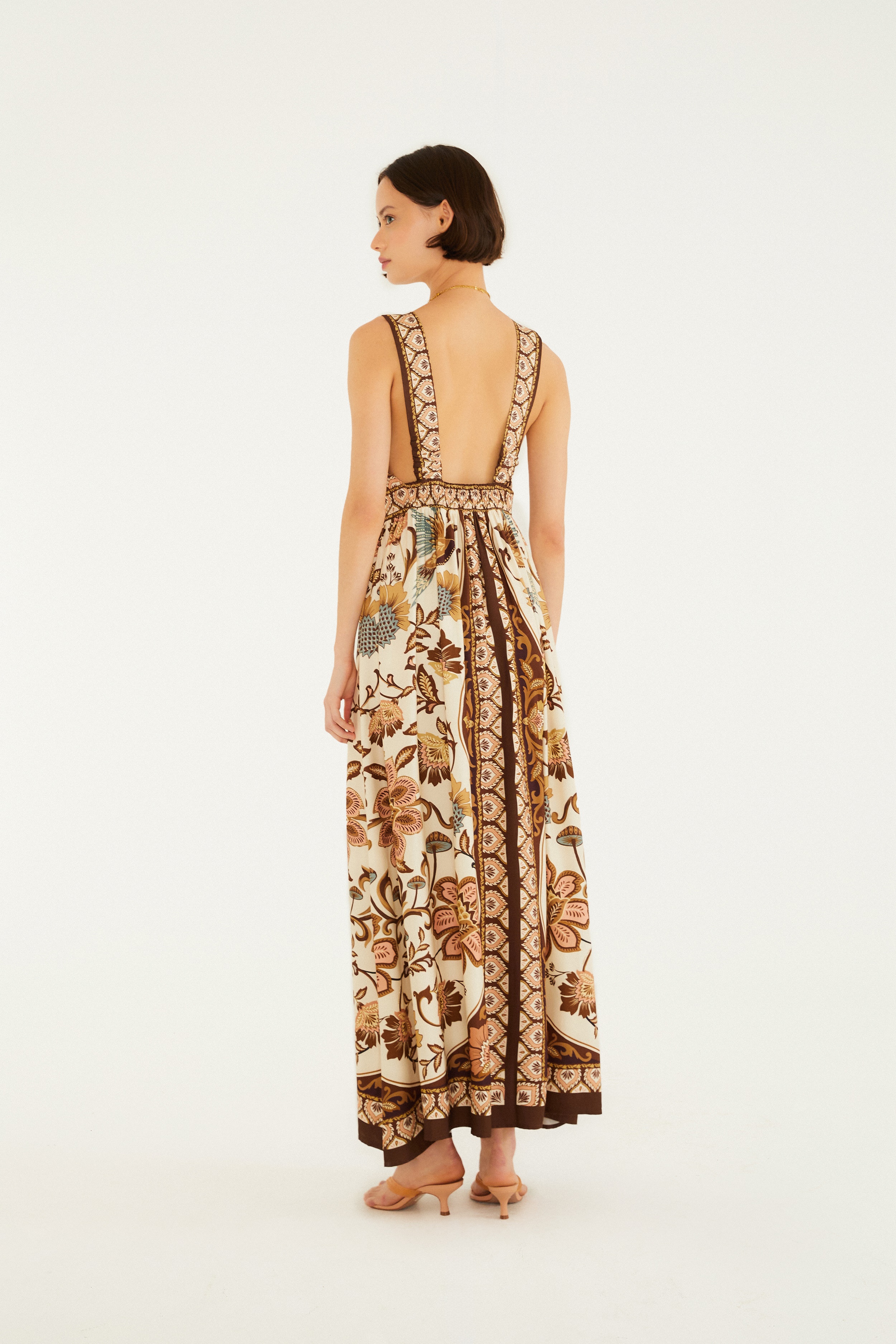 Vestido Cropped Estampado Romance De Pássaro