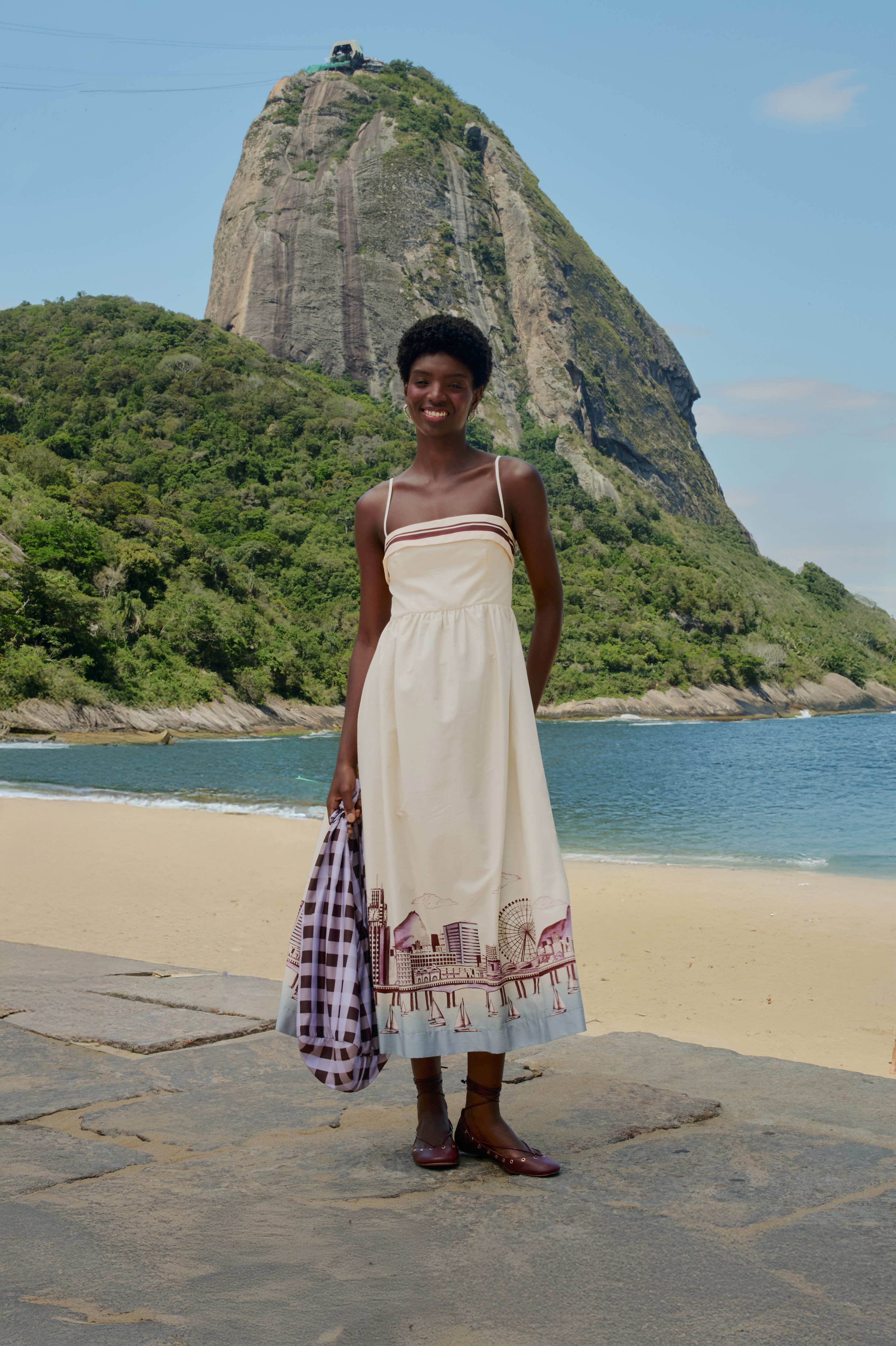 Vestido Alcinhas Estampado Rio Niterói