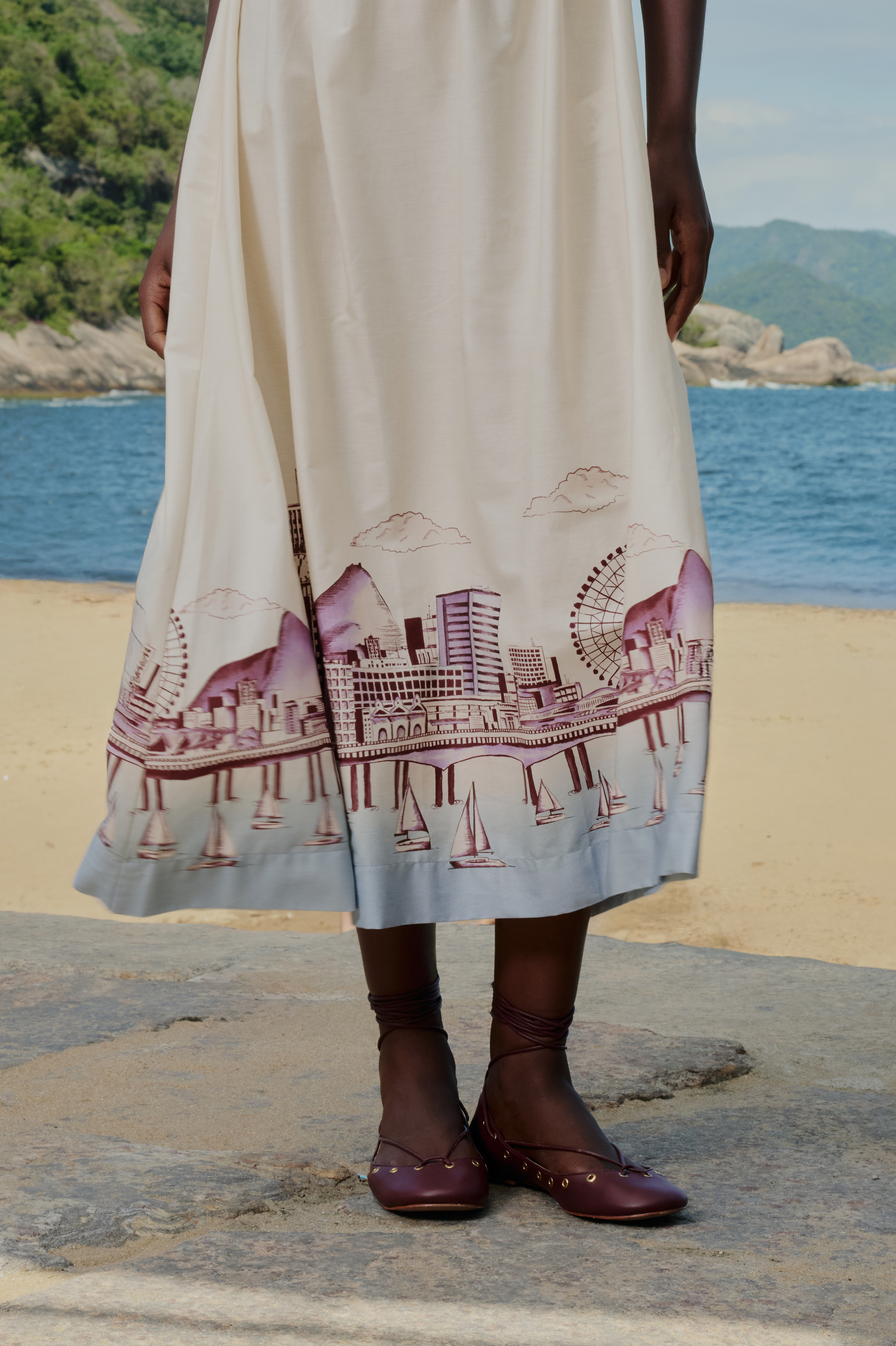 Vestido Alcinhas Estampado Rio Niterói