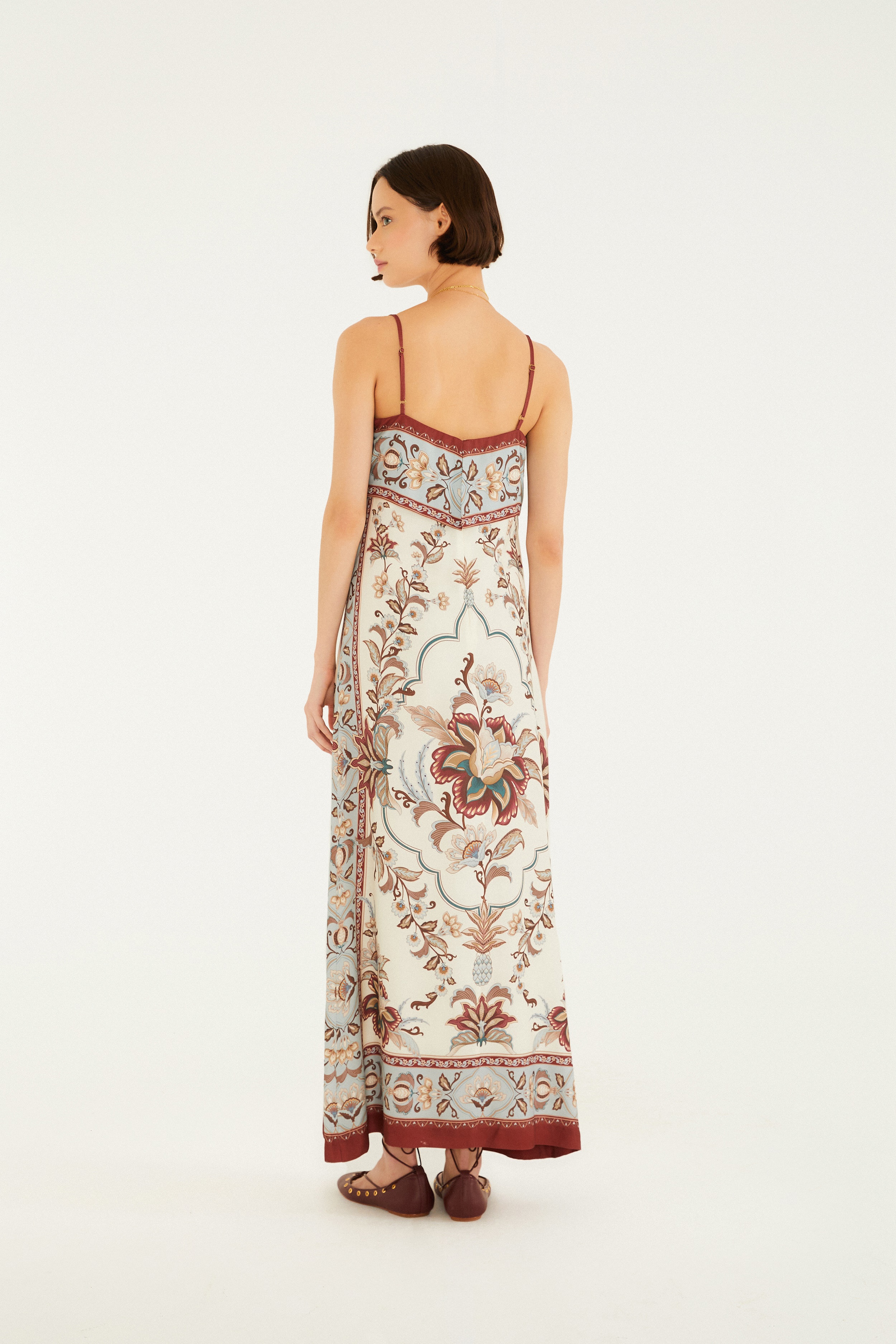Vestido Longo Pala Estampado Jardim Majestoso