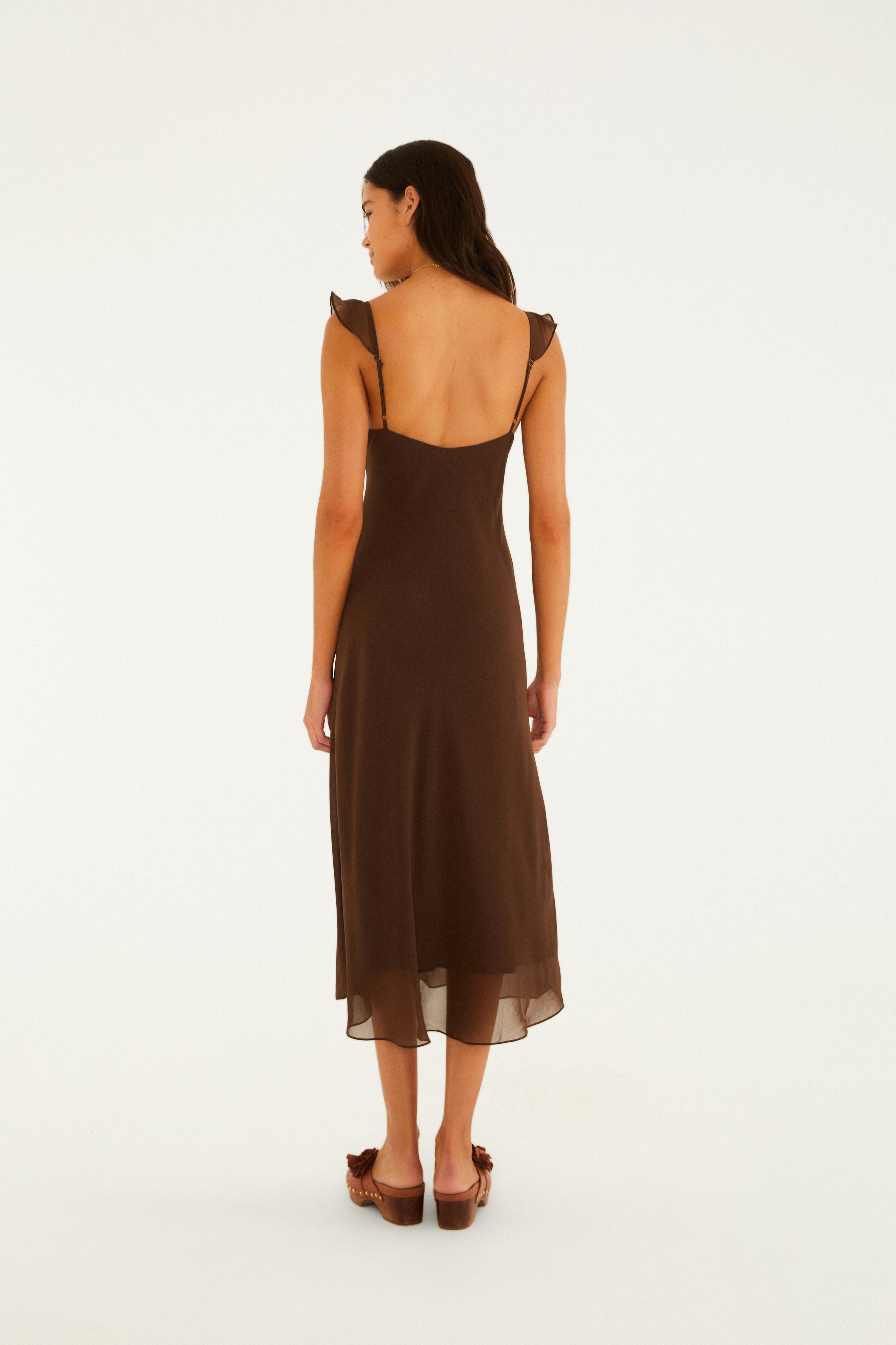 Vestido Babados Enviesado