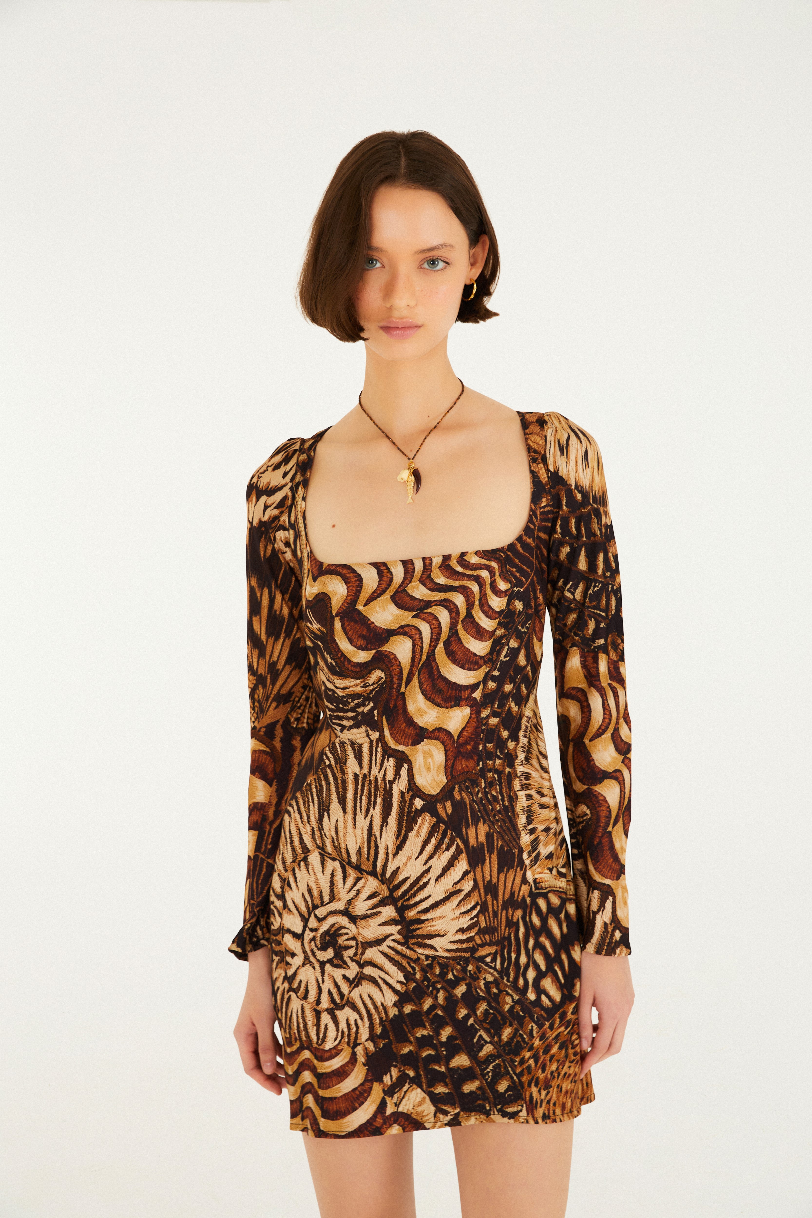 Vestido Curto Estampado Camu