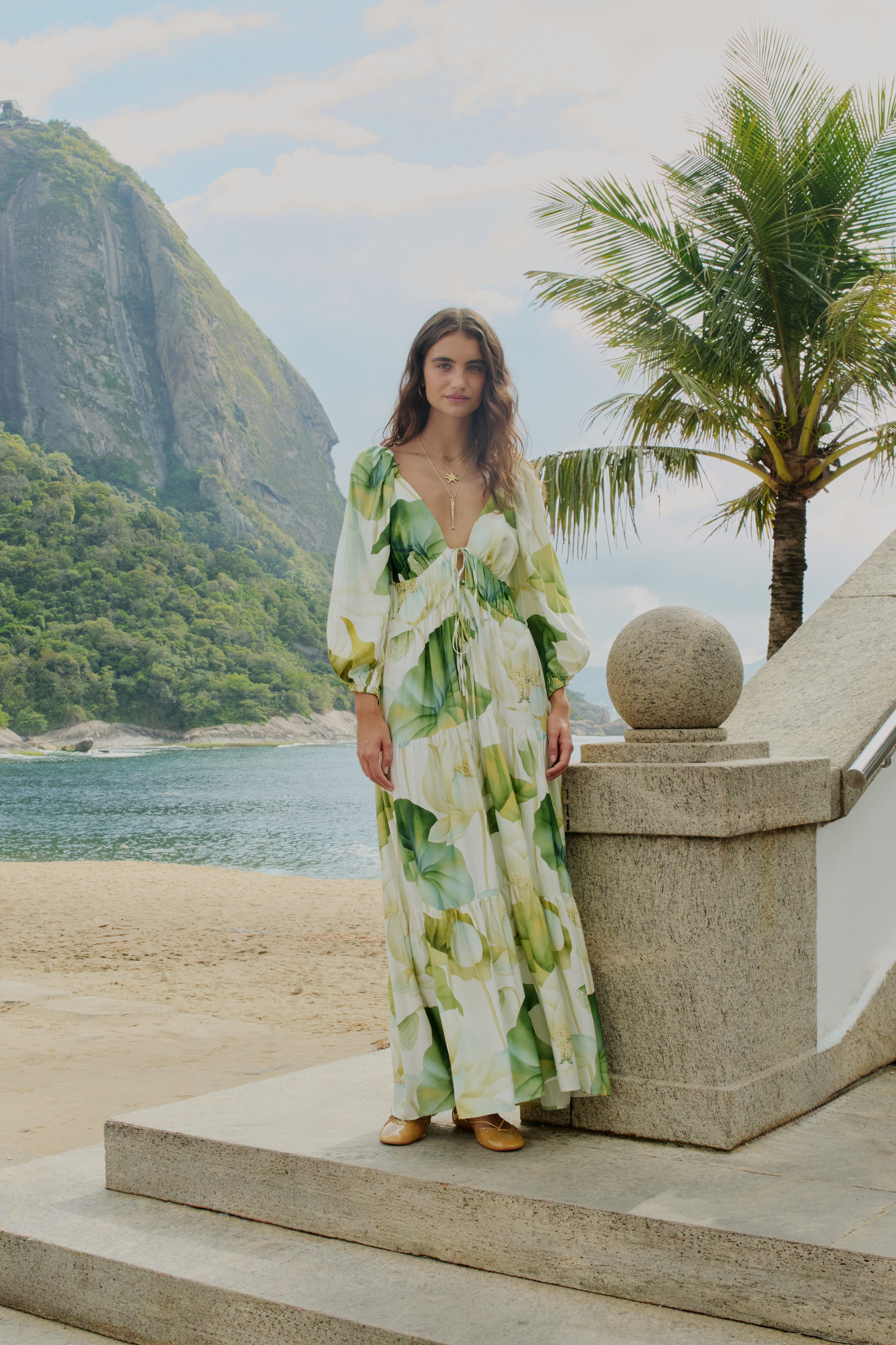 Vestido Cropped Estampado Flor De Lótus