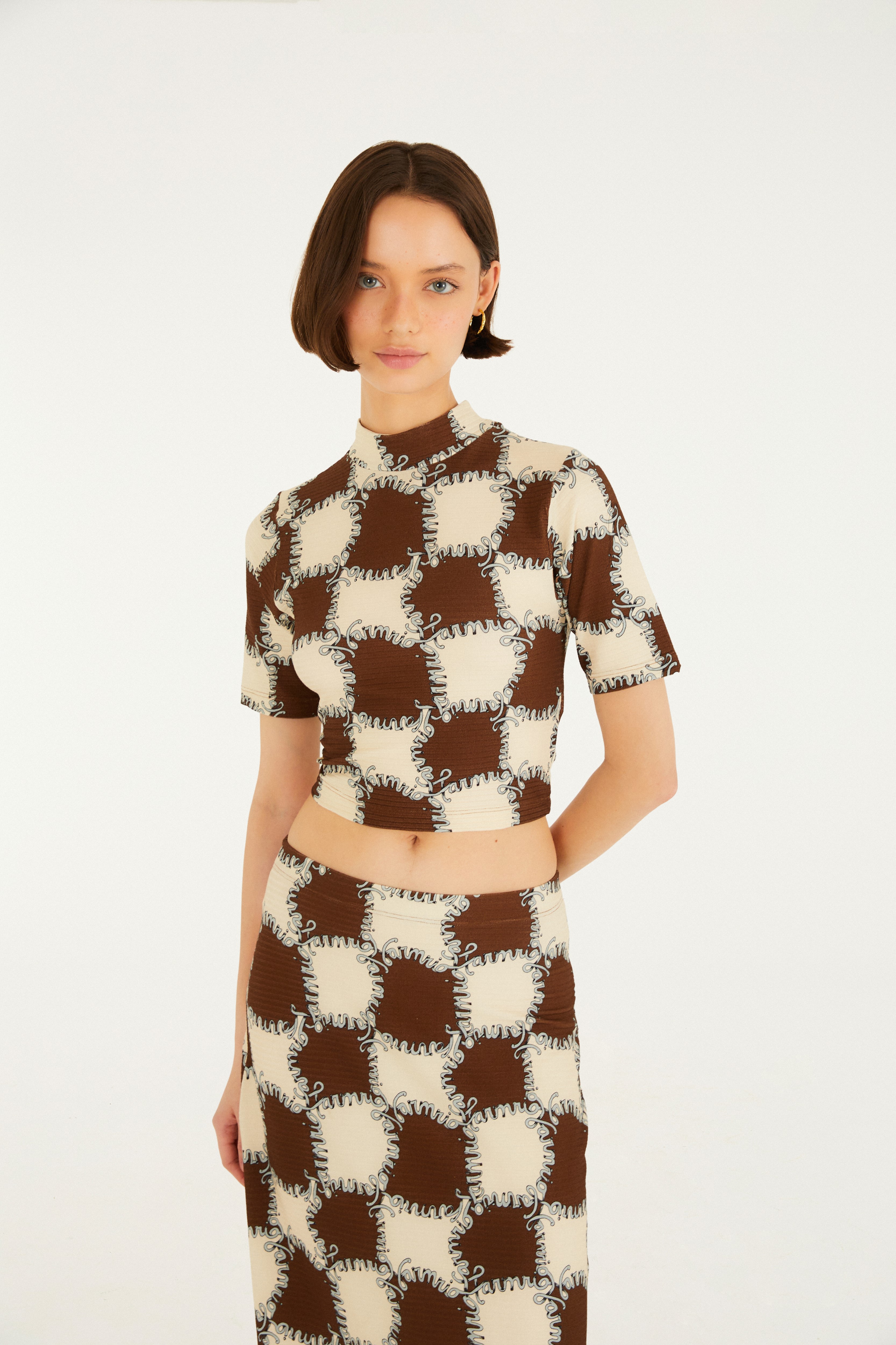 Blusa Cropped Estampada Ritmo Carioca
