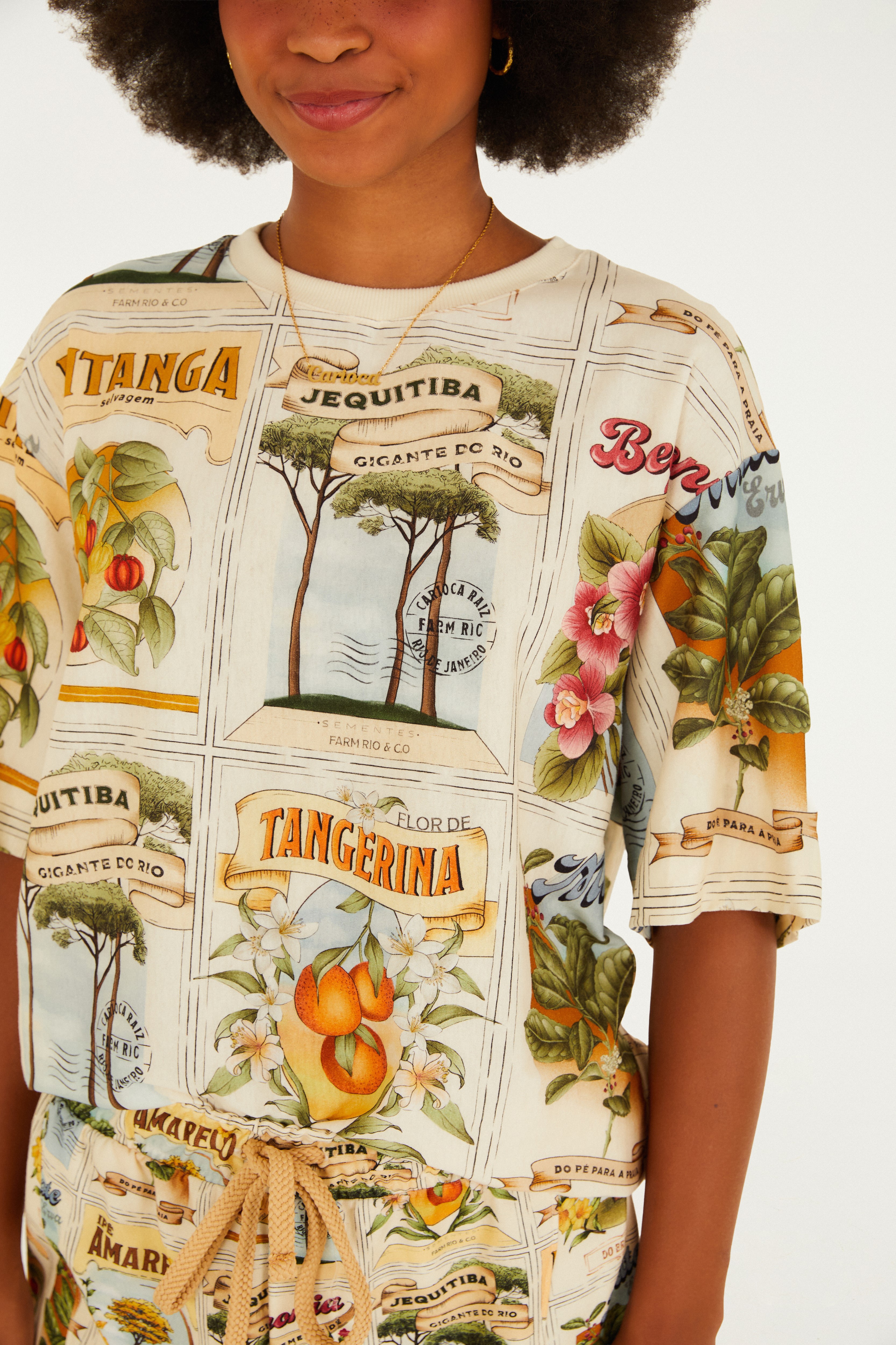 T-Shirt Básica Selos Do Brasil