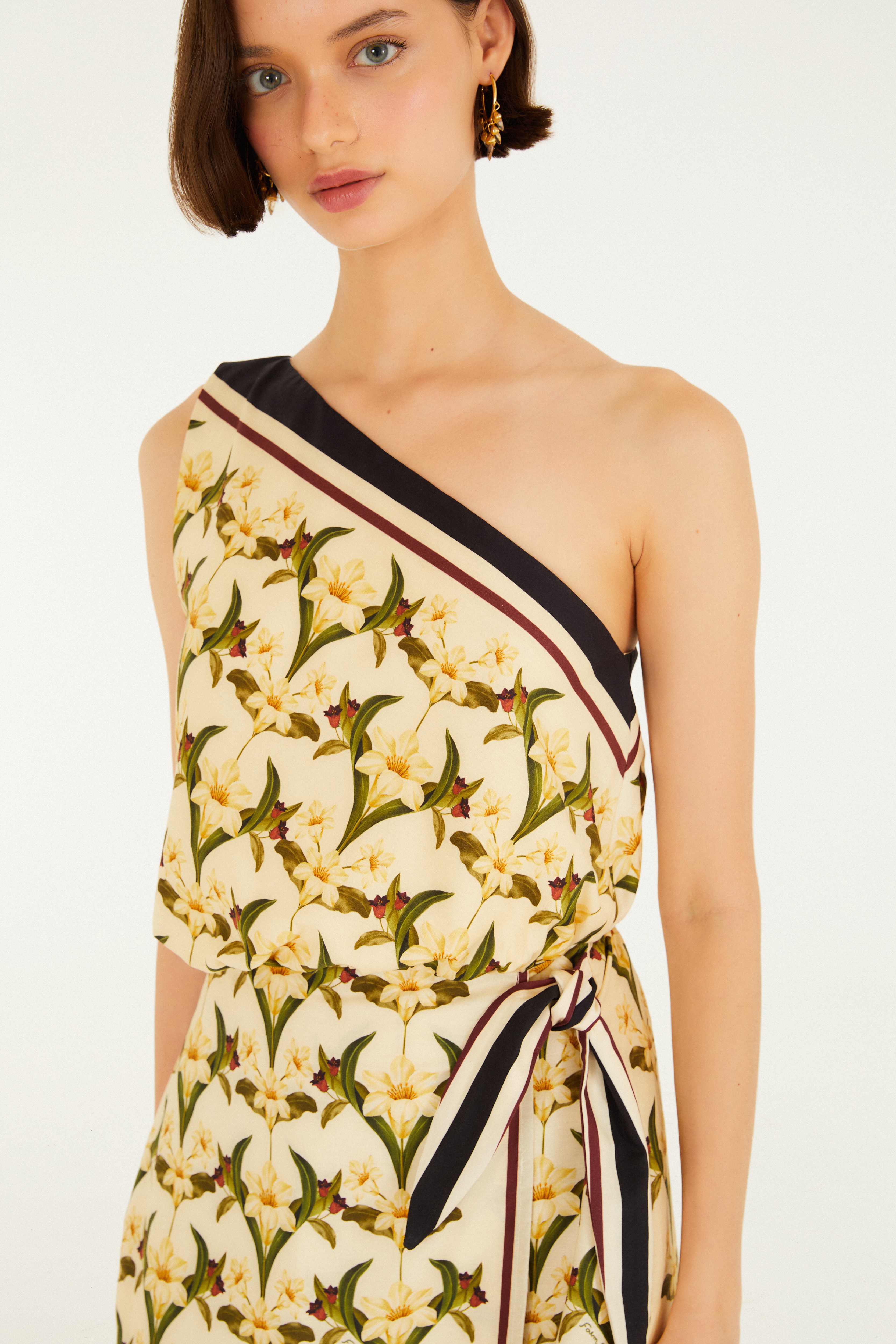 Vestido Curto Estampado Lenço Polina