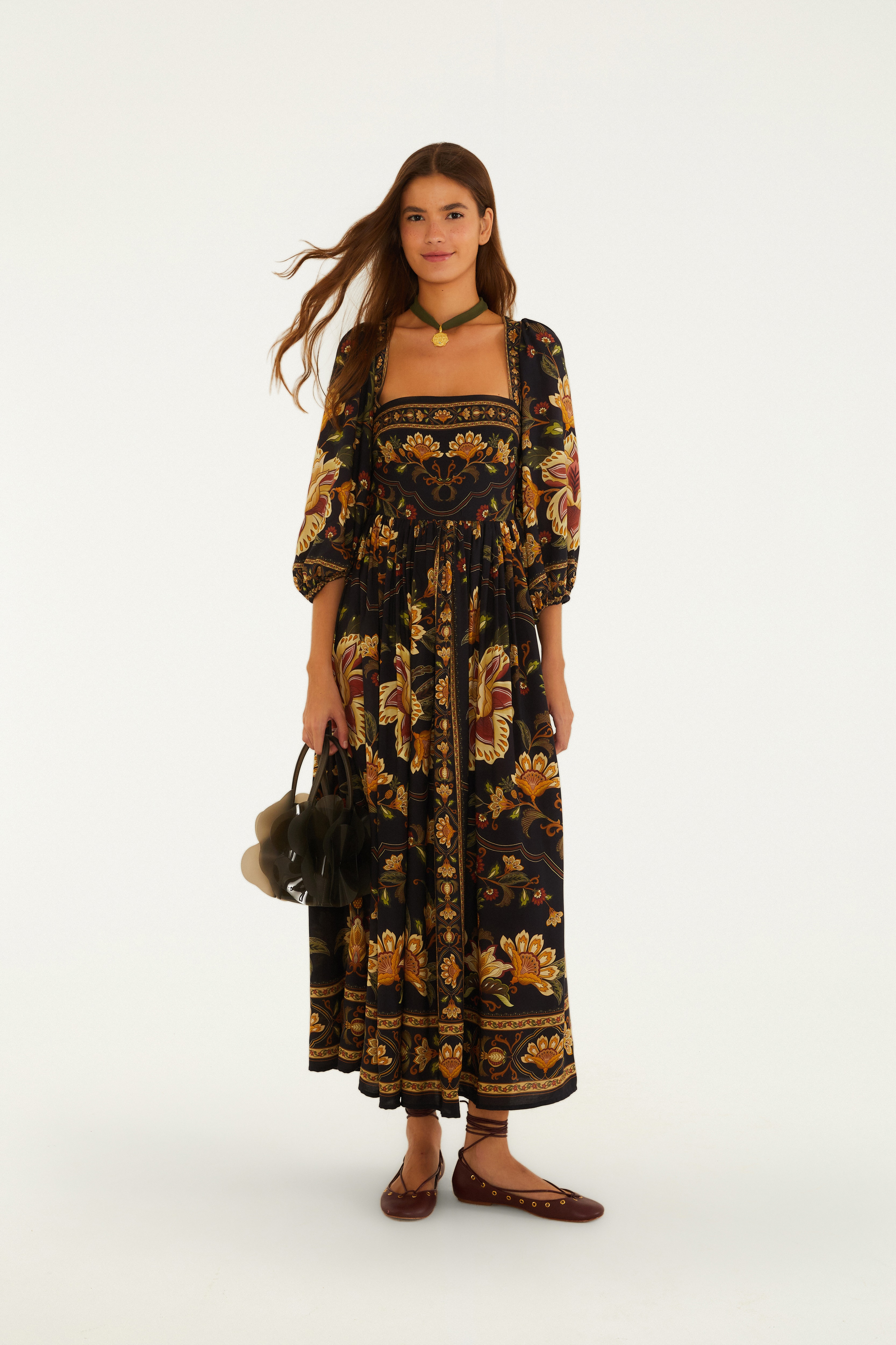 Vestido Cropped Estampado Jardim Majestoso