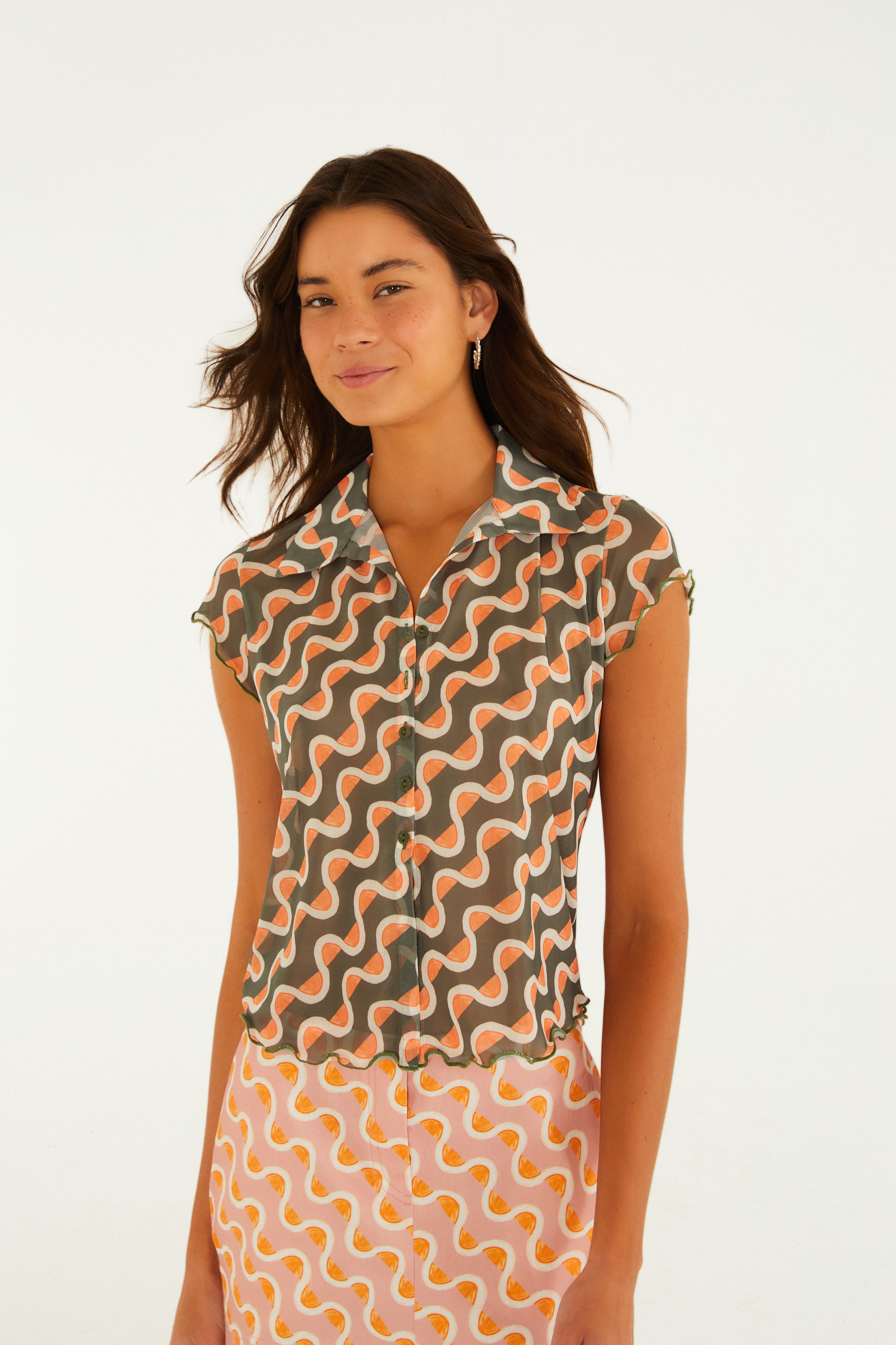 Blusa Tule Estampada Da Gema