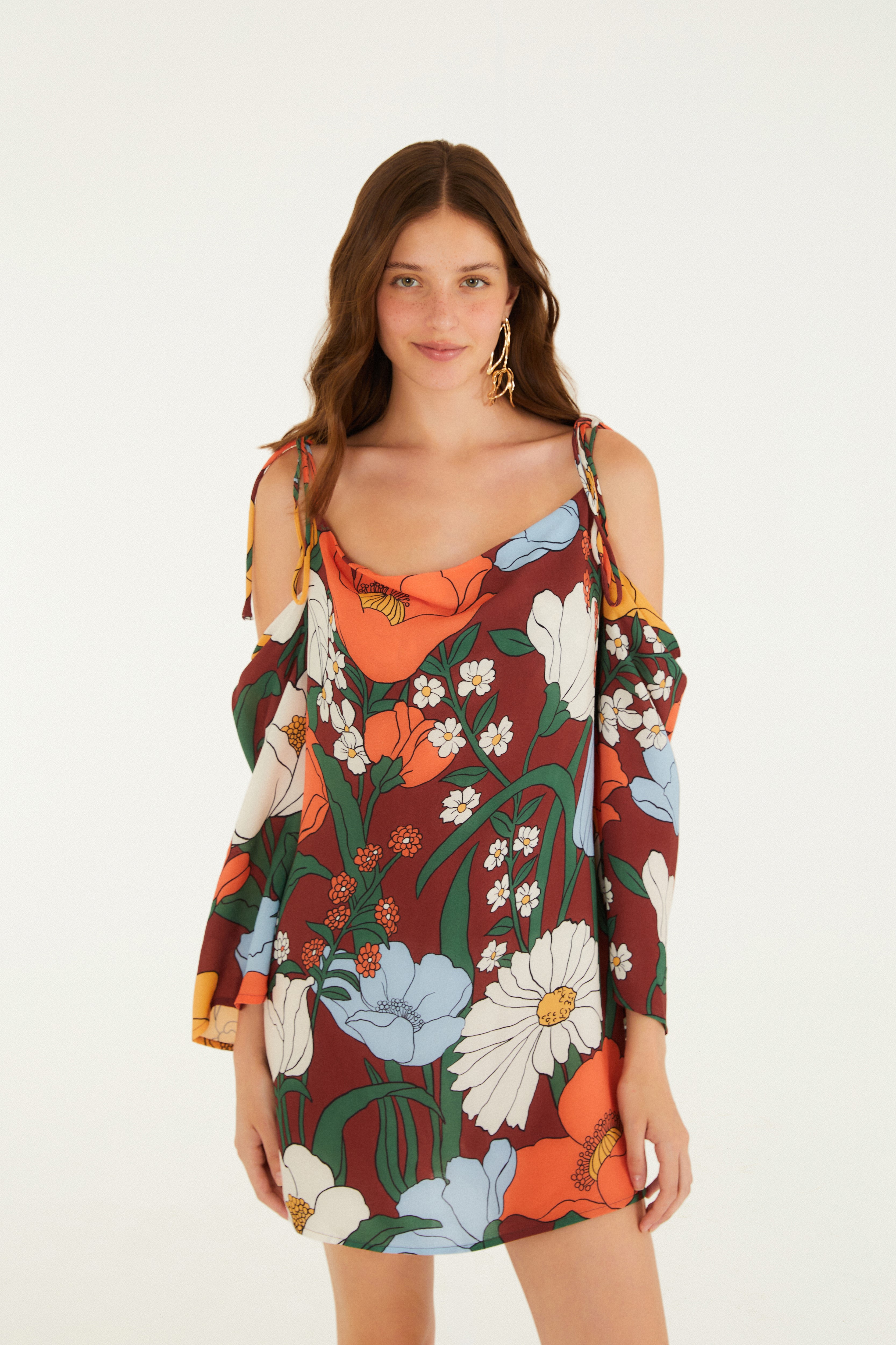 Vestido Curto Estampado Floral Bucólico