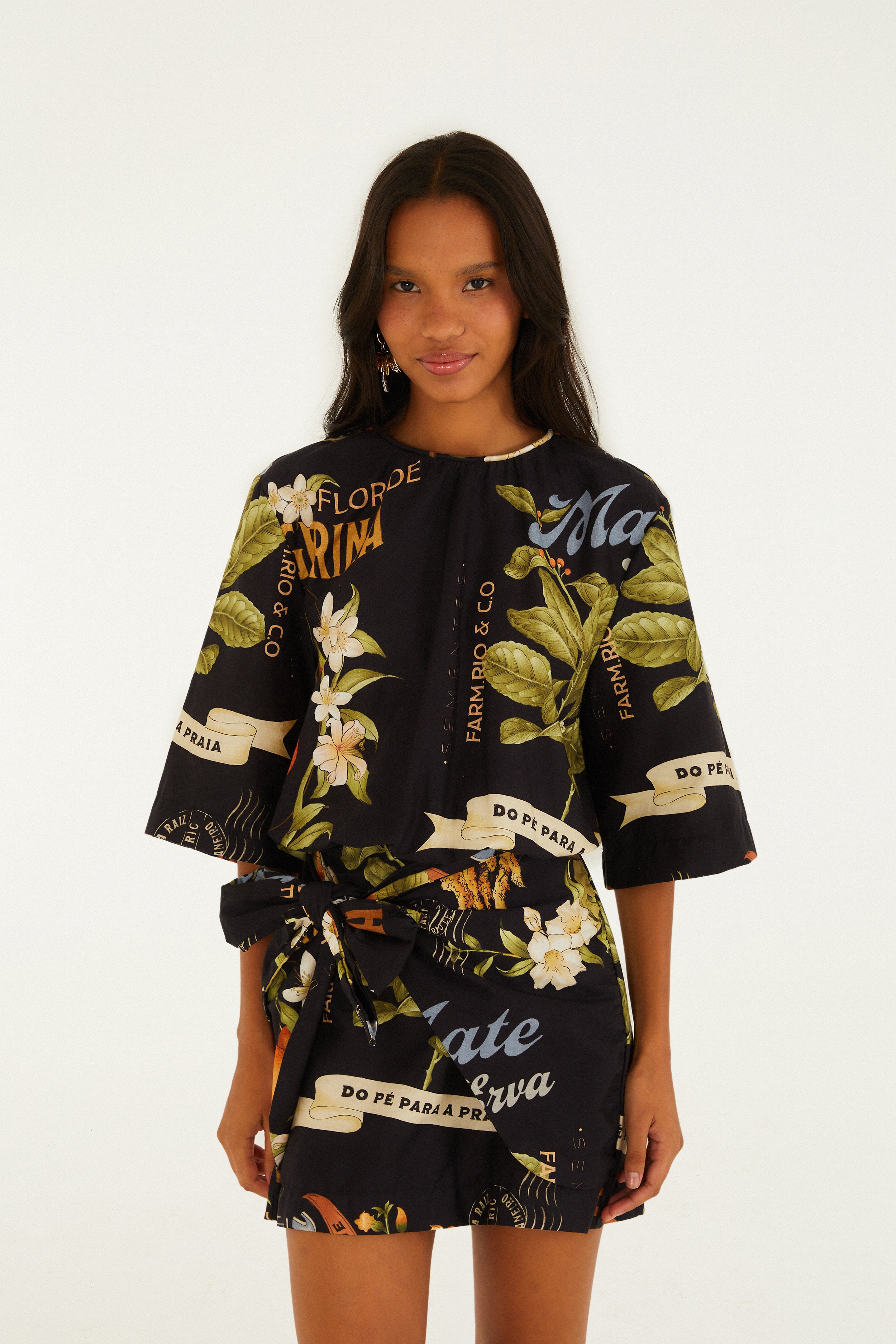 Vestido Curto Estampado Selos Do Brasil