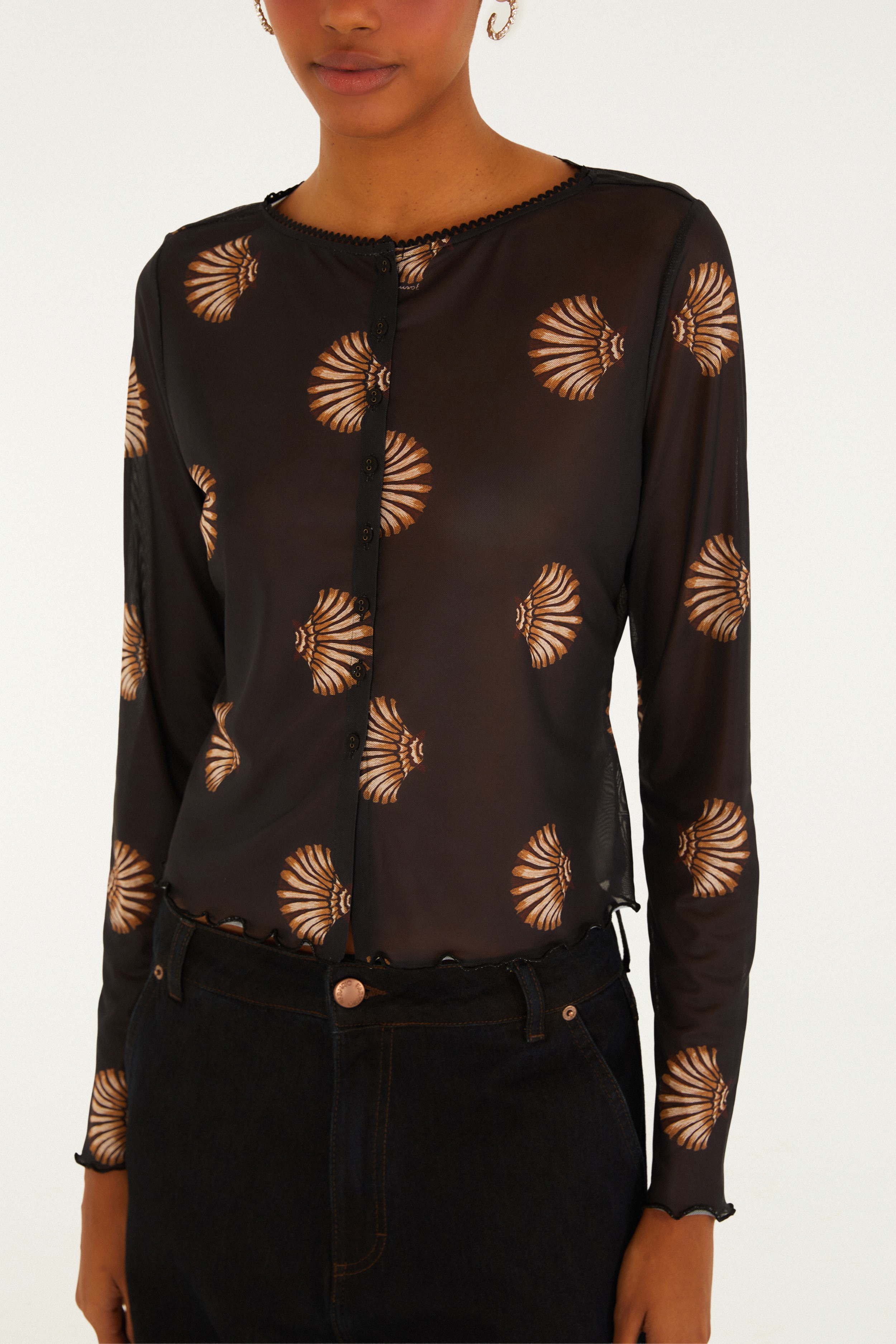 Blusa Tule Botões Estampada Conchita