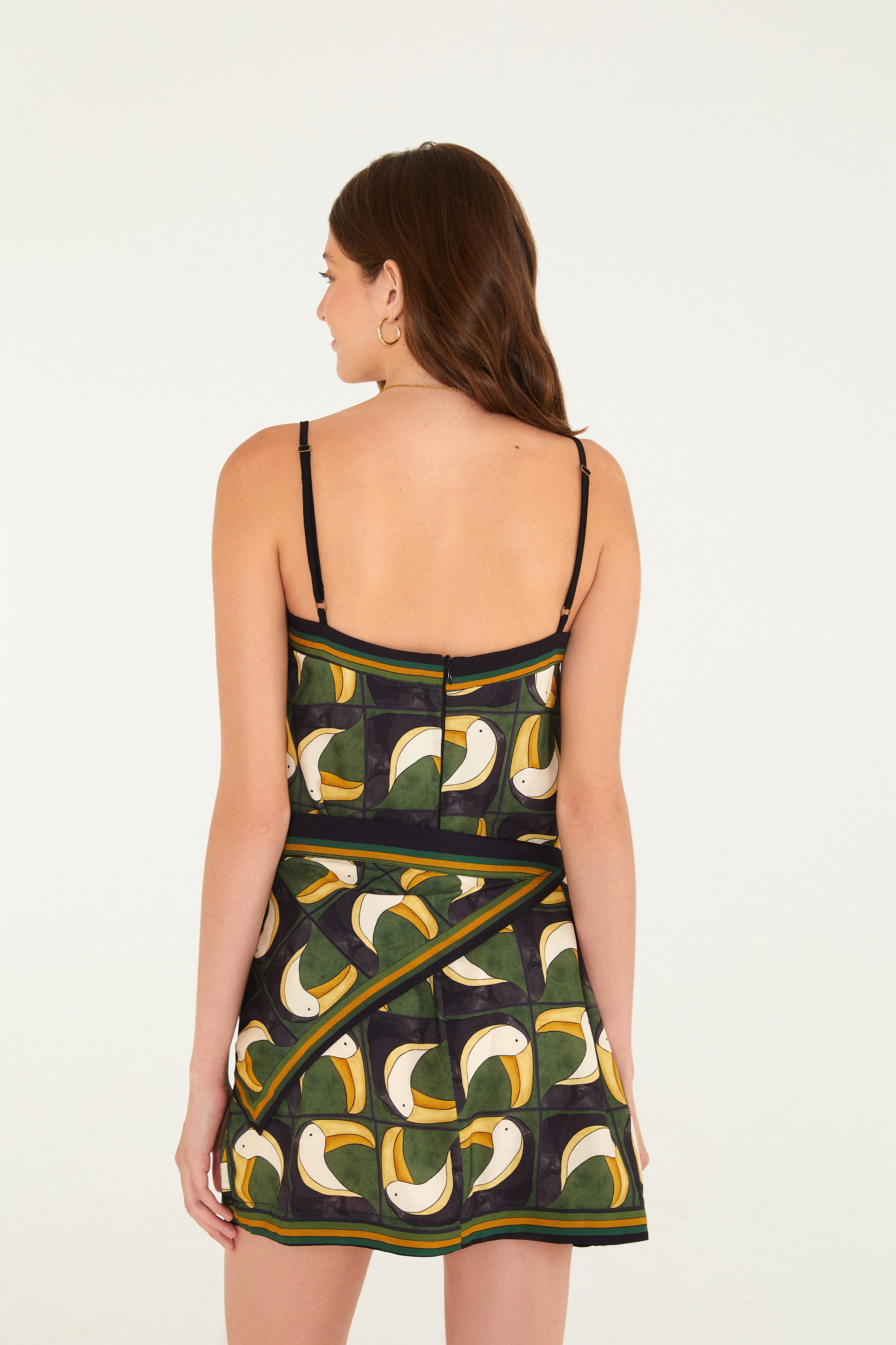 Vestido Curto Alcinha Estampado Tuca Tropical Mini
