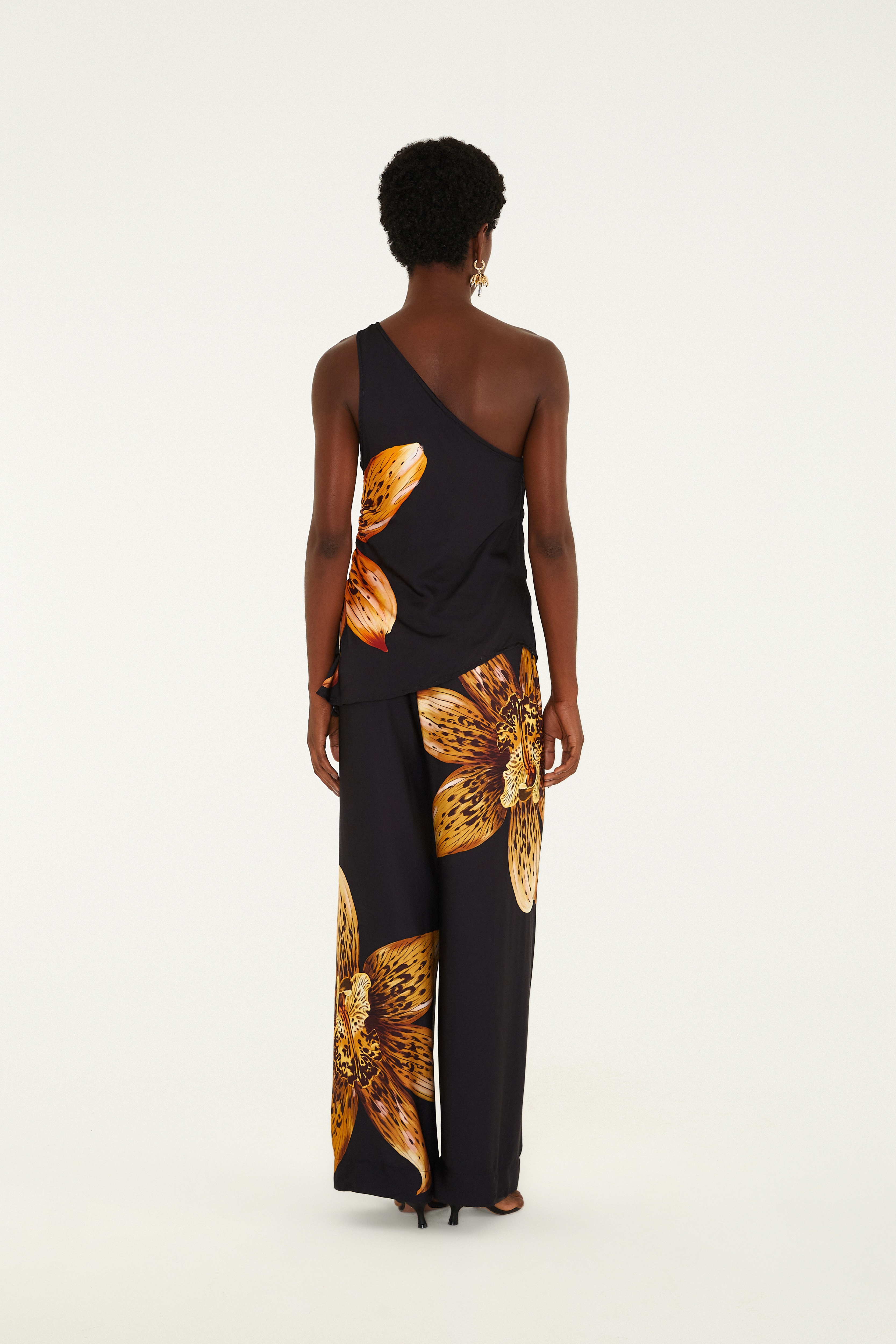Calça Pantalona Estampada Orquídea Onça