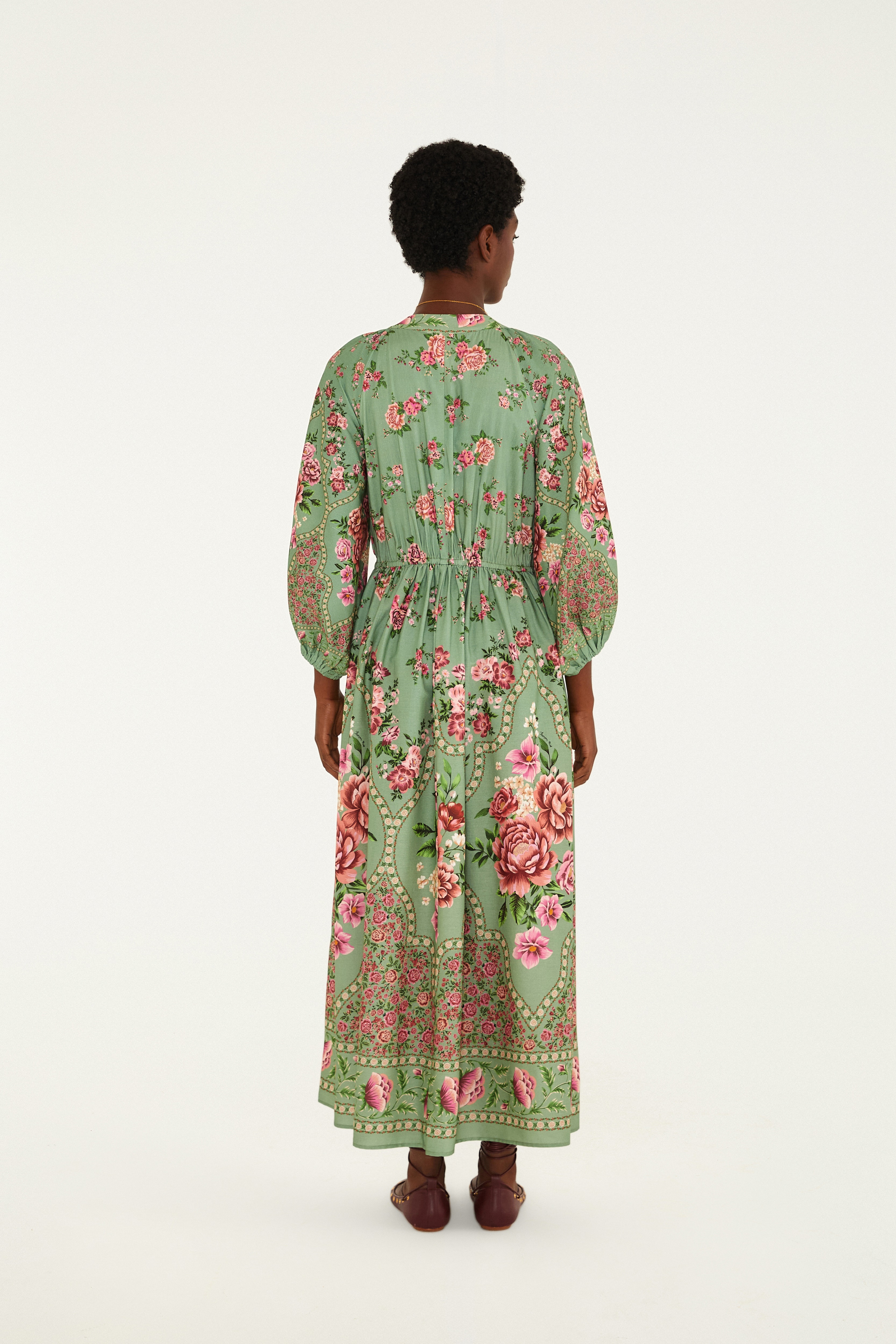 Vestido Longo Estampado Romance