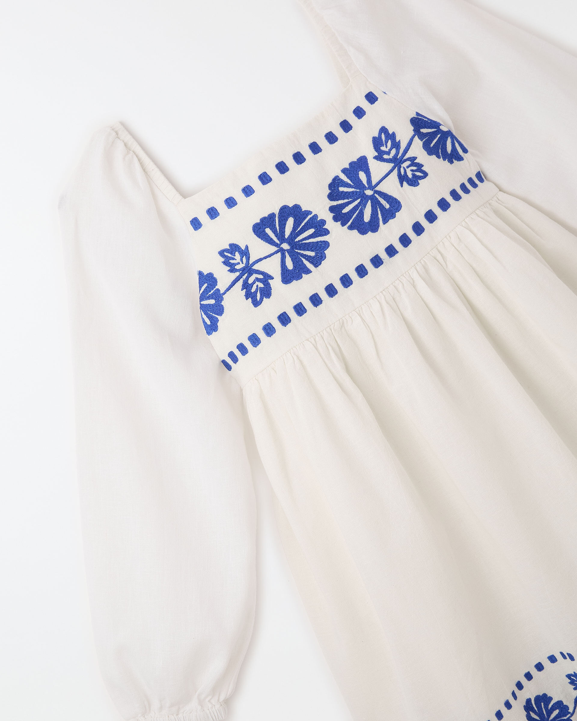 Vestido Bordado Floral Beleza Ml