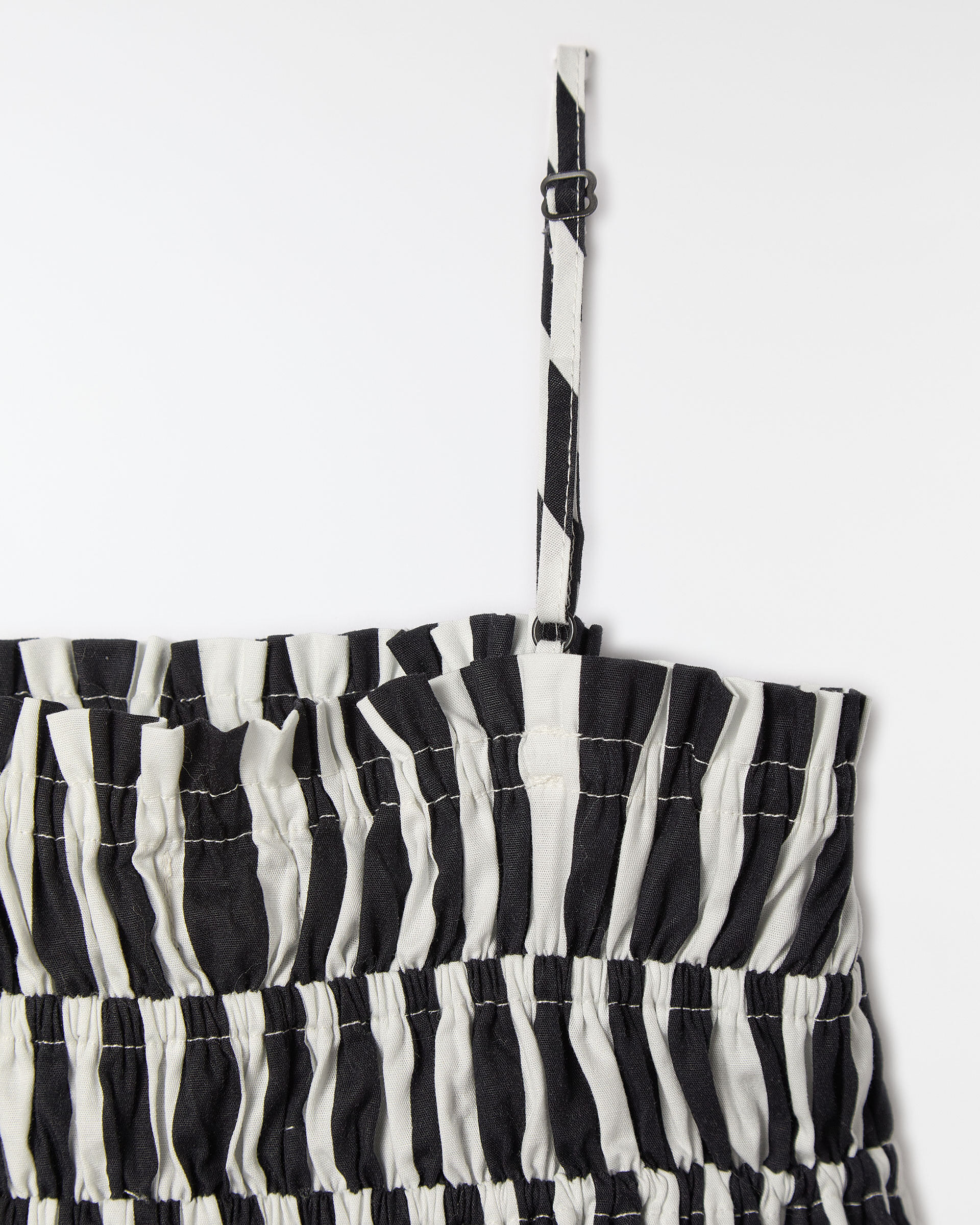 Top Listra Zebrada