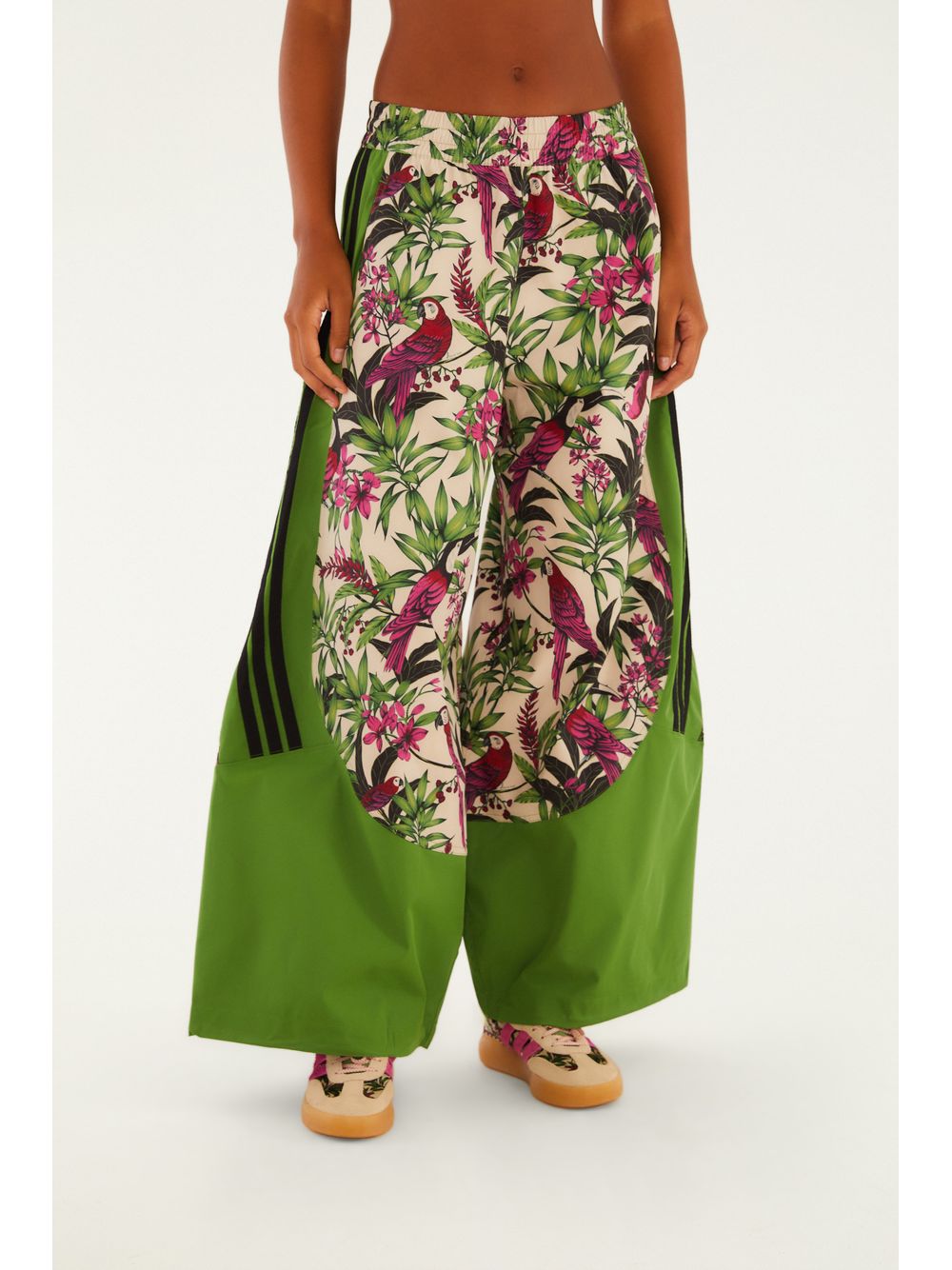 Farm — Calça Adidas Macaws Green