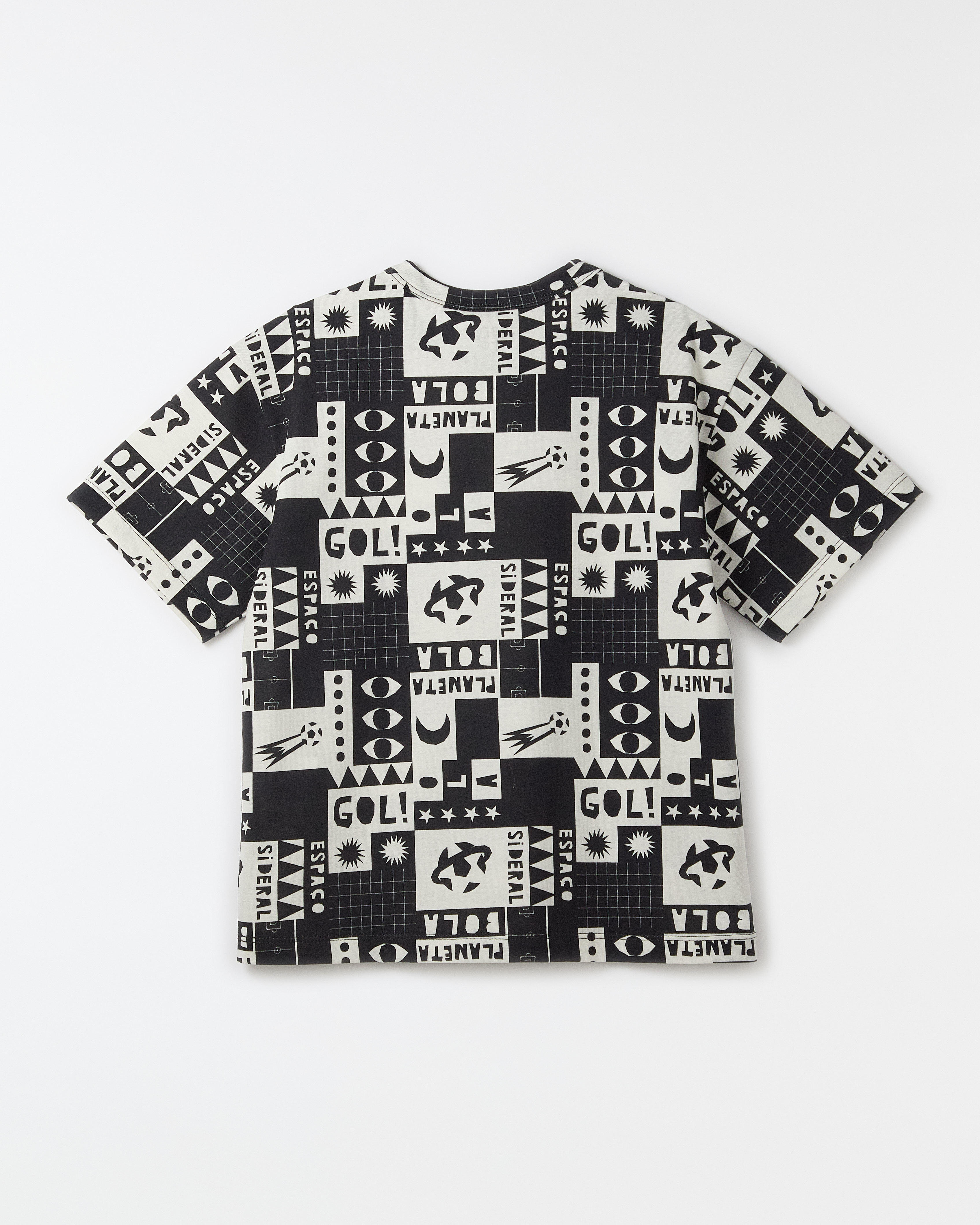 Camiseta Malha Planeta Bola