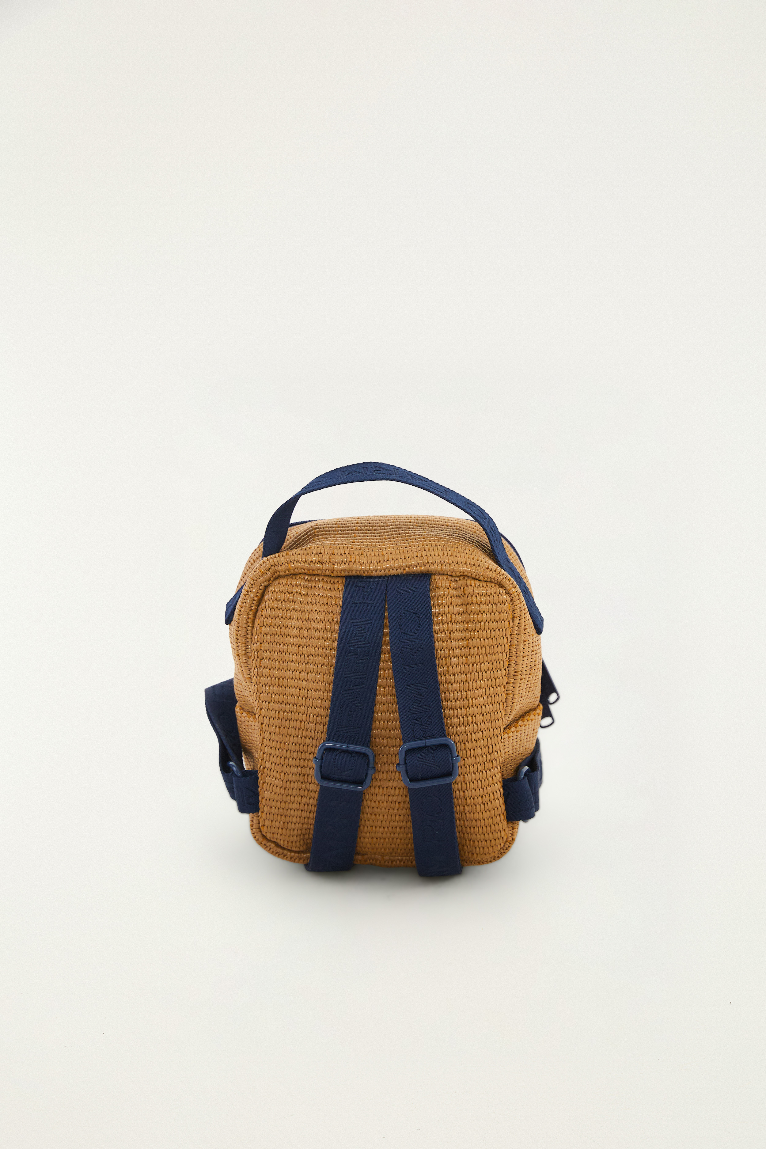 364903_57318_4-MOCHILA-BOROGODO-ARTESANAL