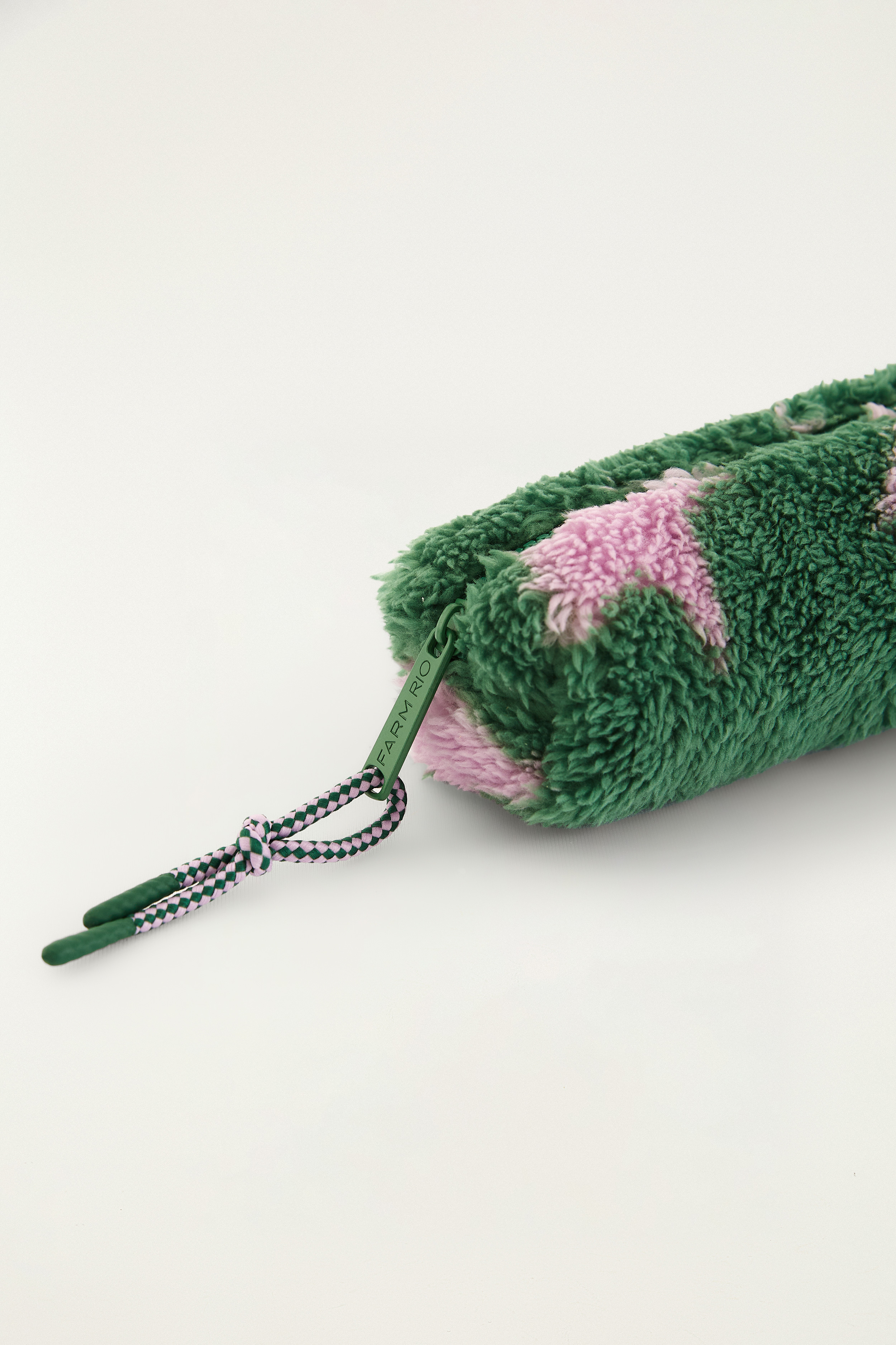 366213_57405_4-MINI-NECESSAIRE-ORA-BOLAS-ESTRELAS-VD
