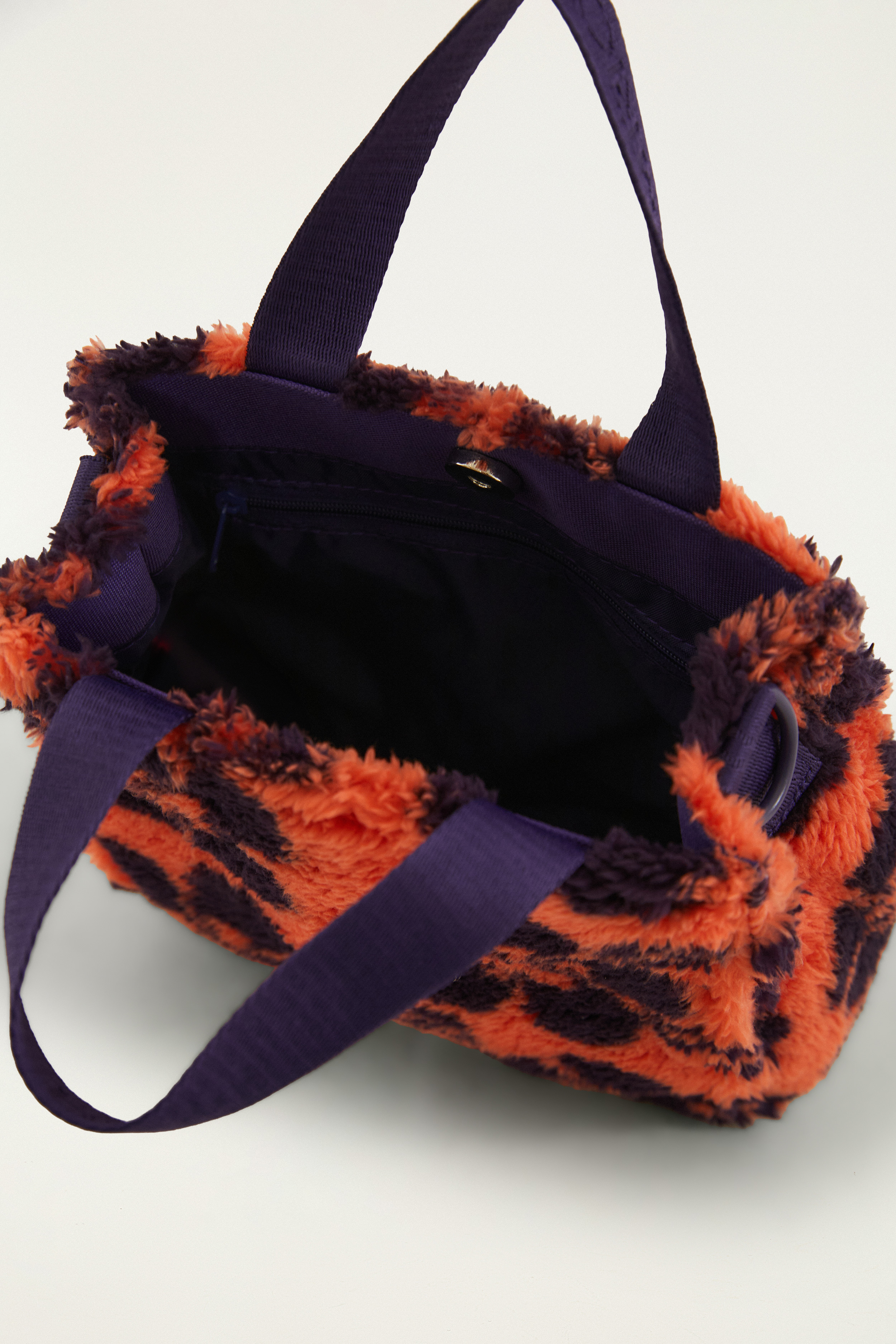 364487_57411_5-BOLSA-MIMO-FLEECE-HIBISCO-CORAL