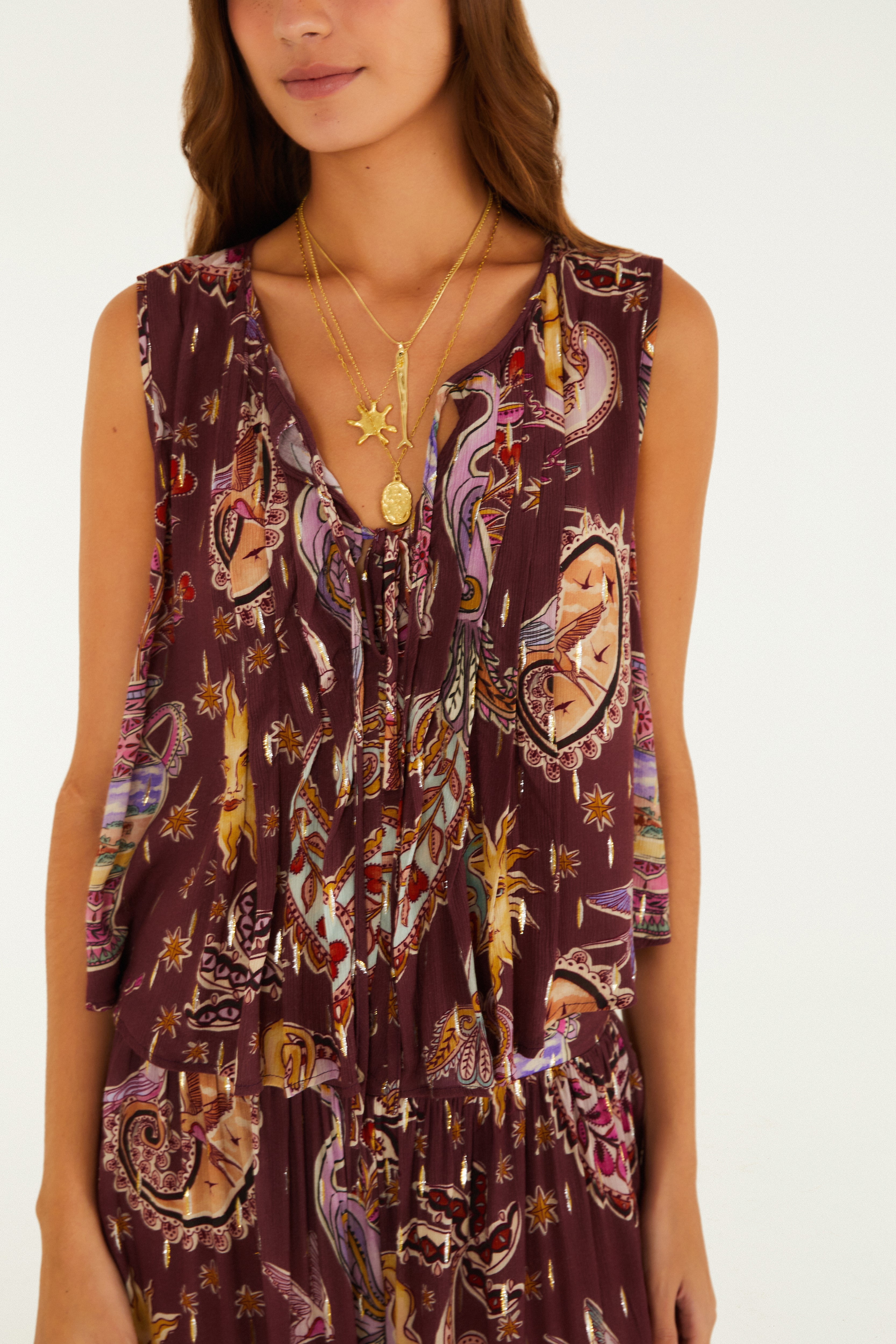 Blusa Estampada Reino Místico