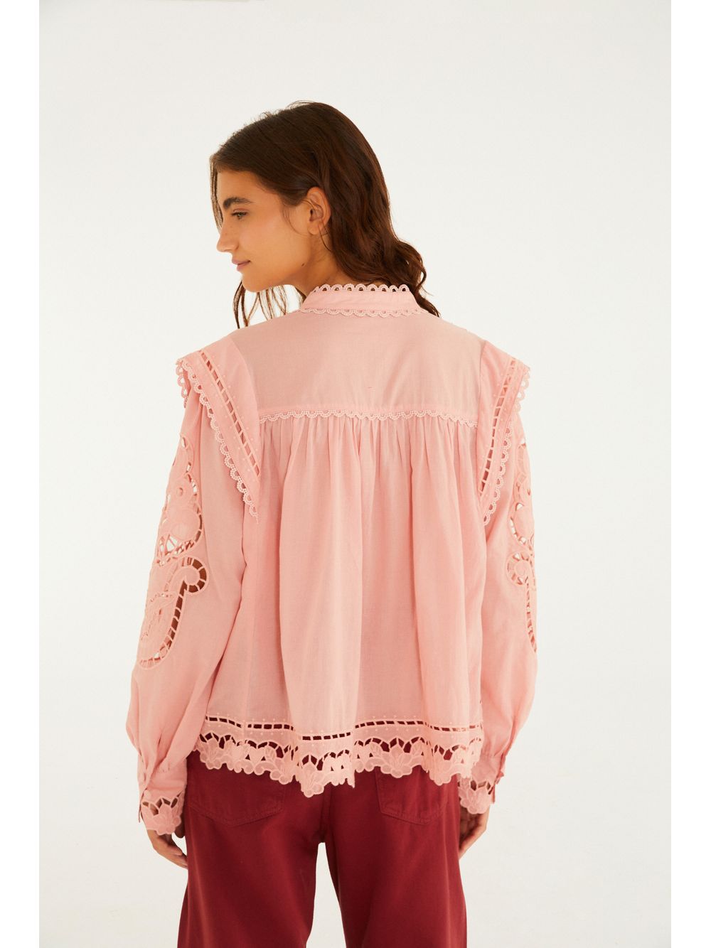 Farm — Blusa Artesanal Richelieu Lenço