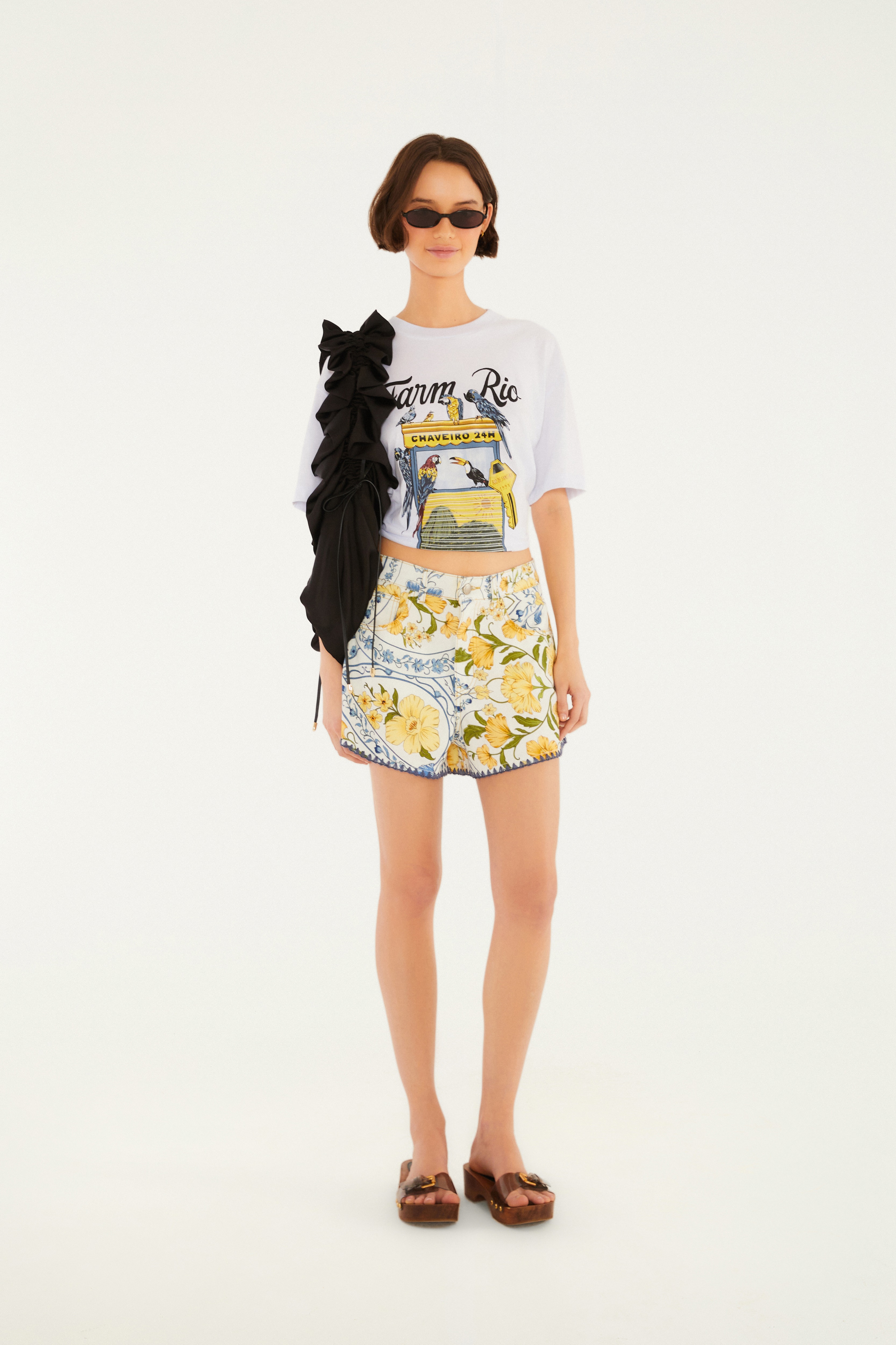 T-Shirt Media Chaveiro Farm Rio