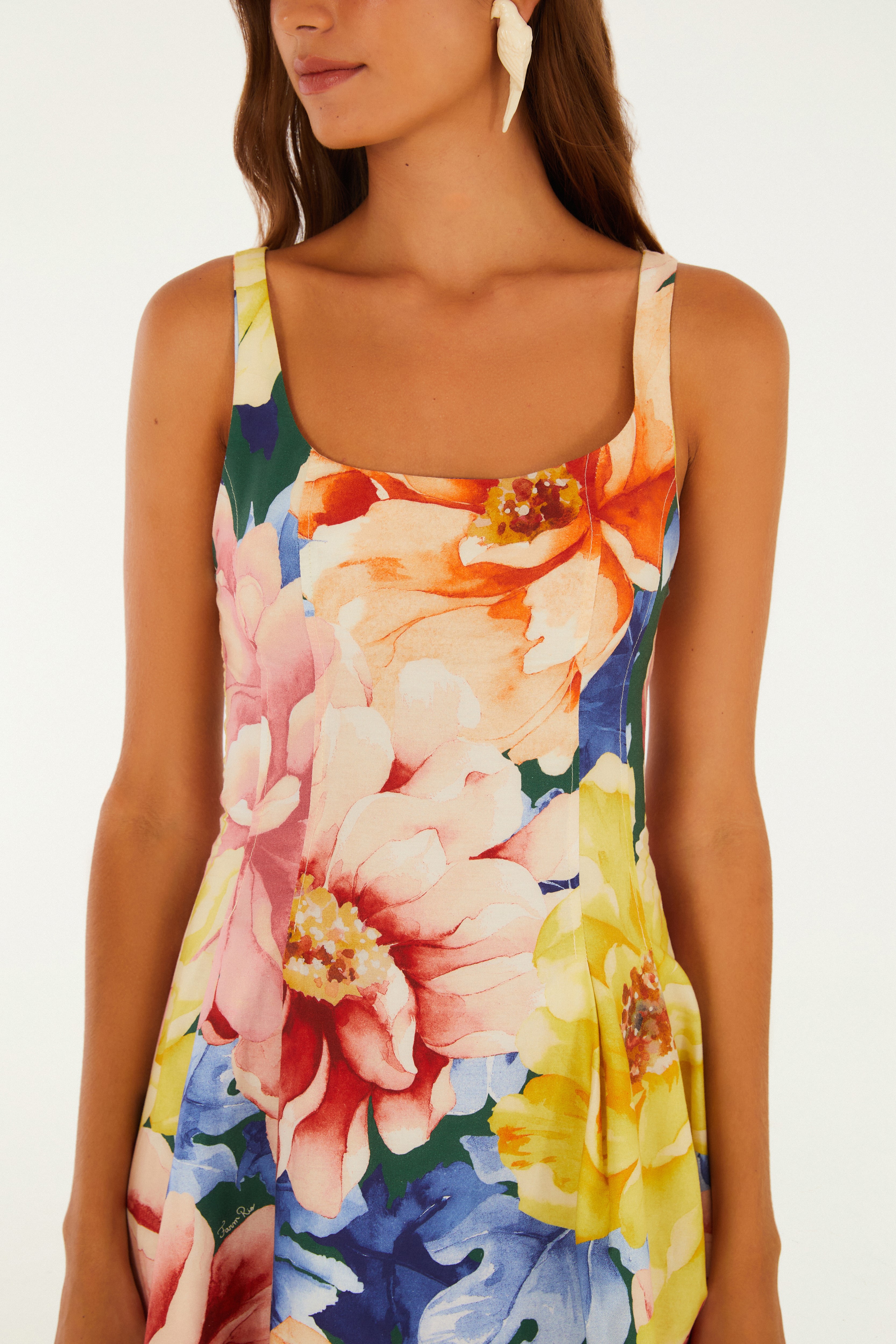 Vestido Curto Estampado Floral Doce