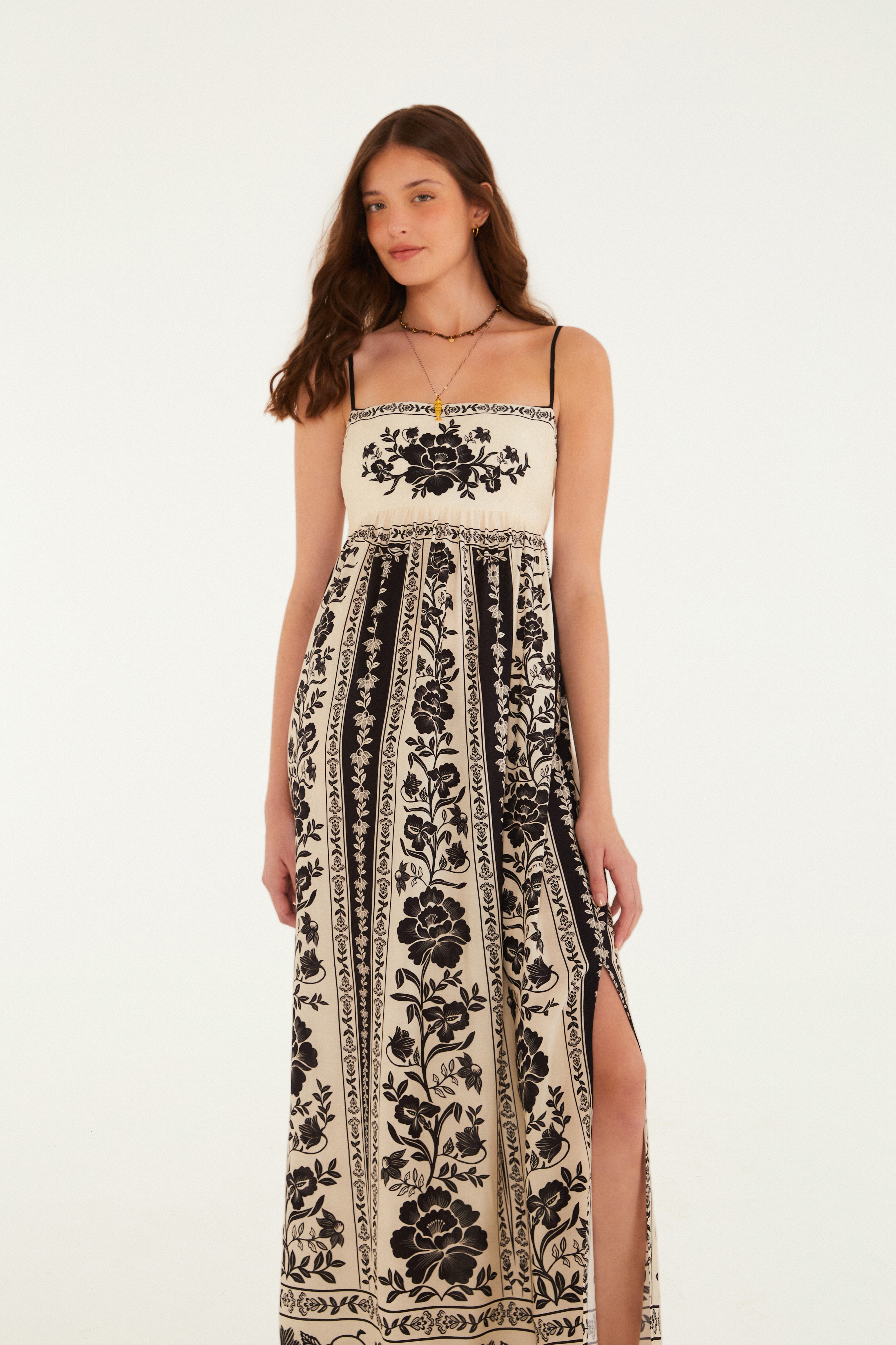 Vestido Cropped Estampado Floral Delicado