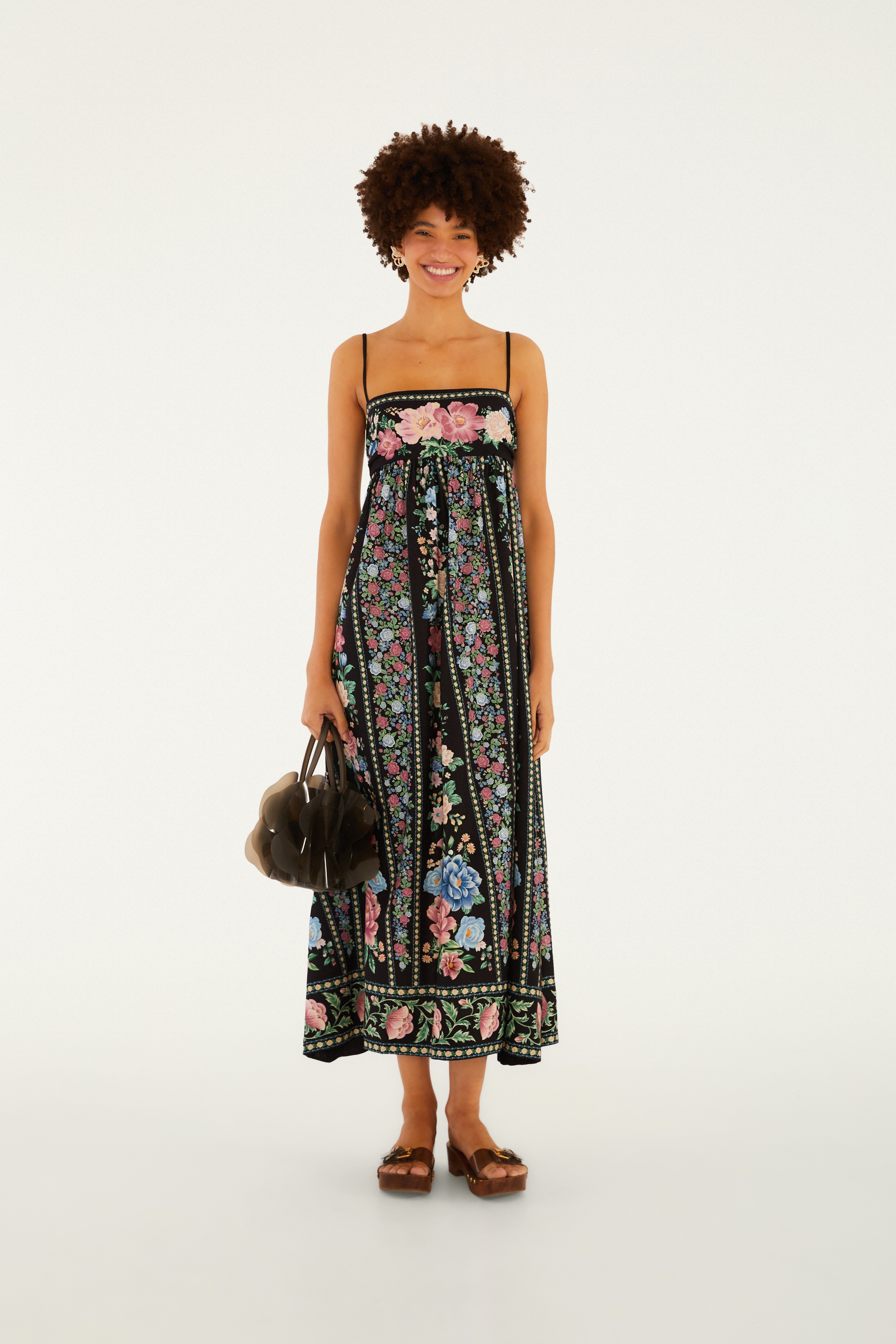 Vestido Midi Estampado Romance