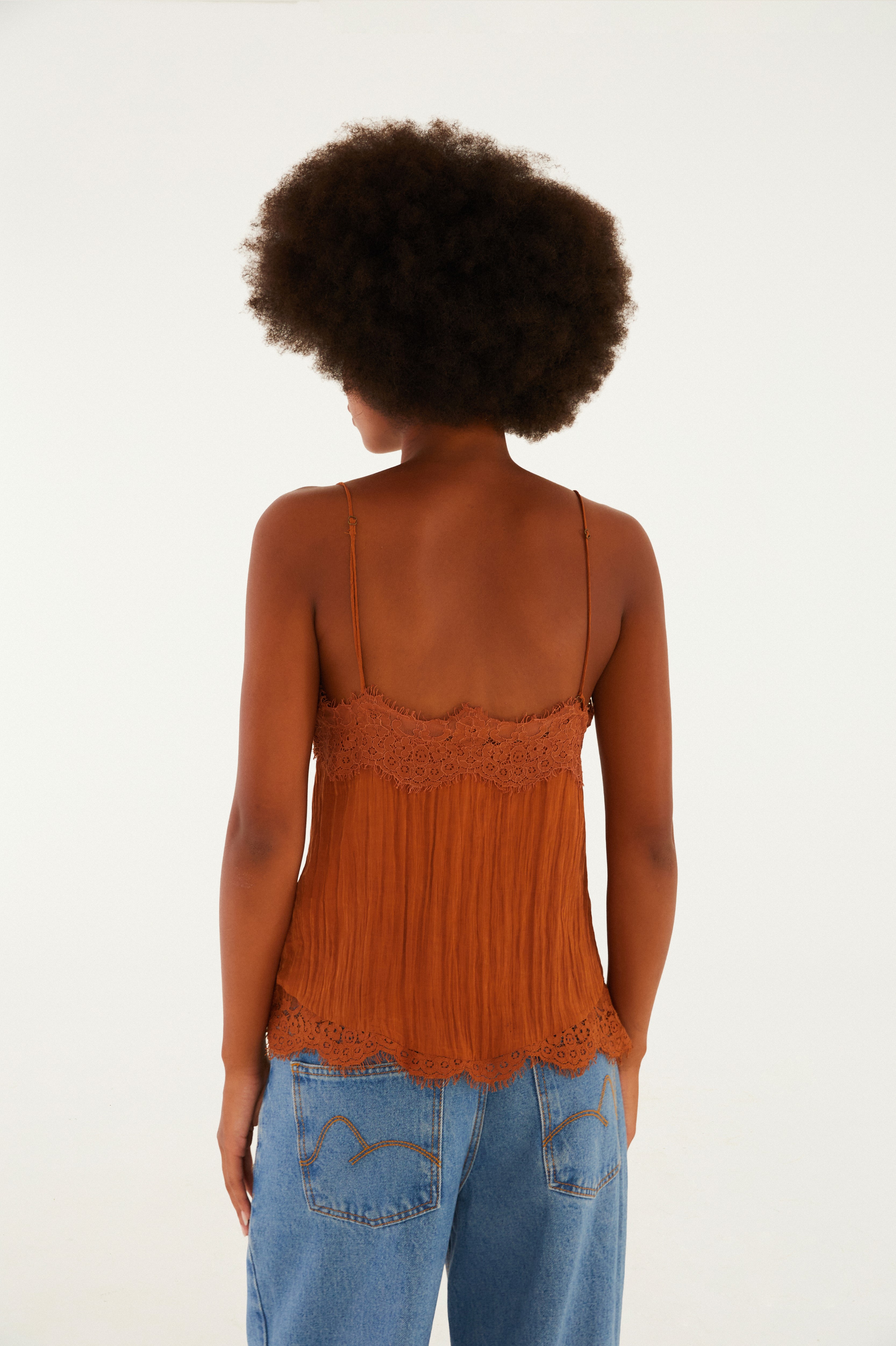 Blusa Alcinhas Renda