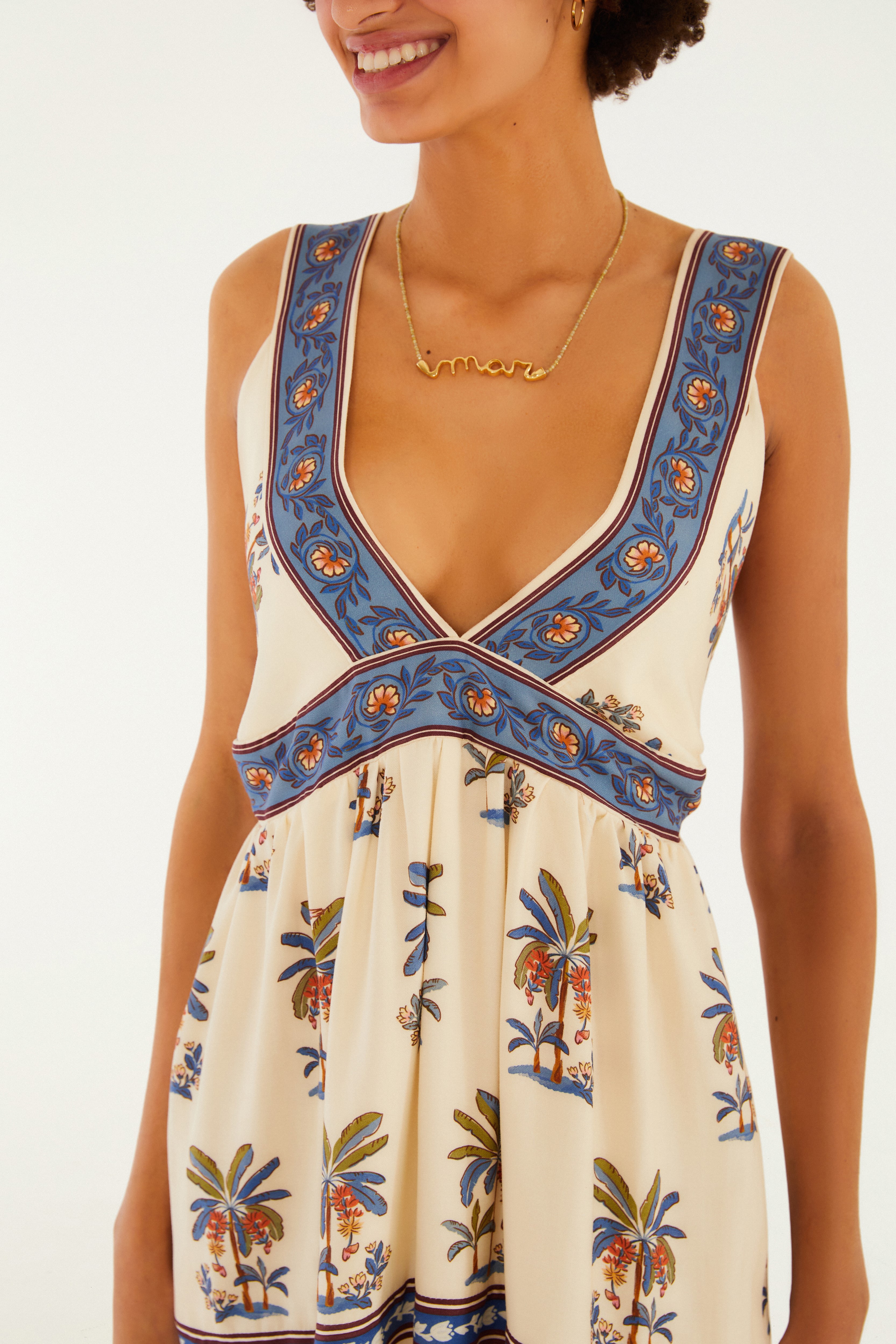 Vestido Curto Estampado Luna
