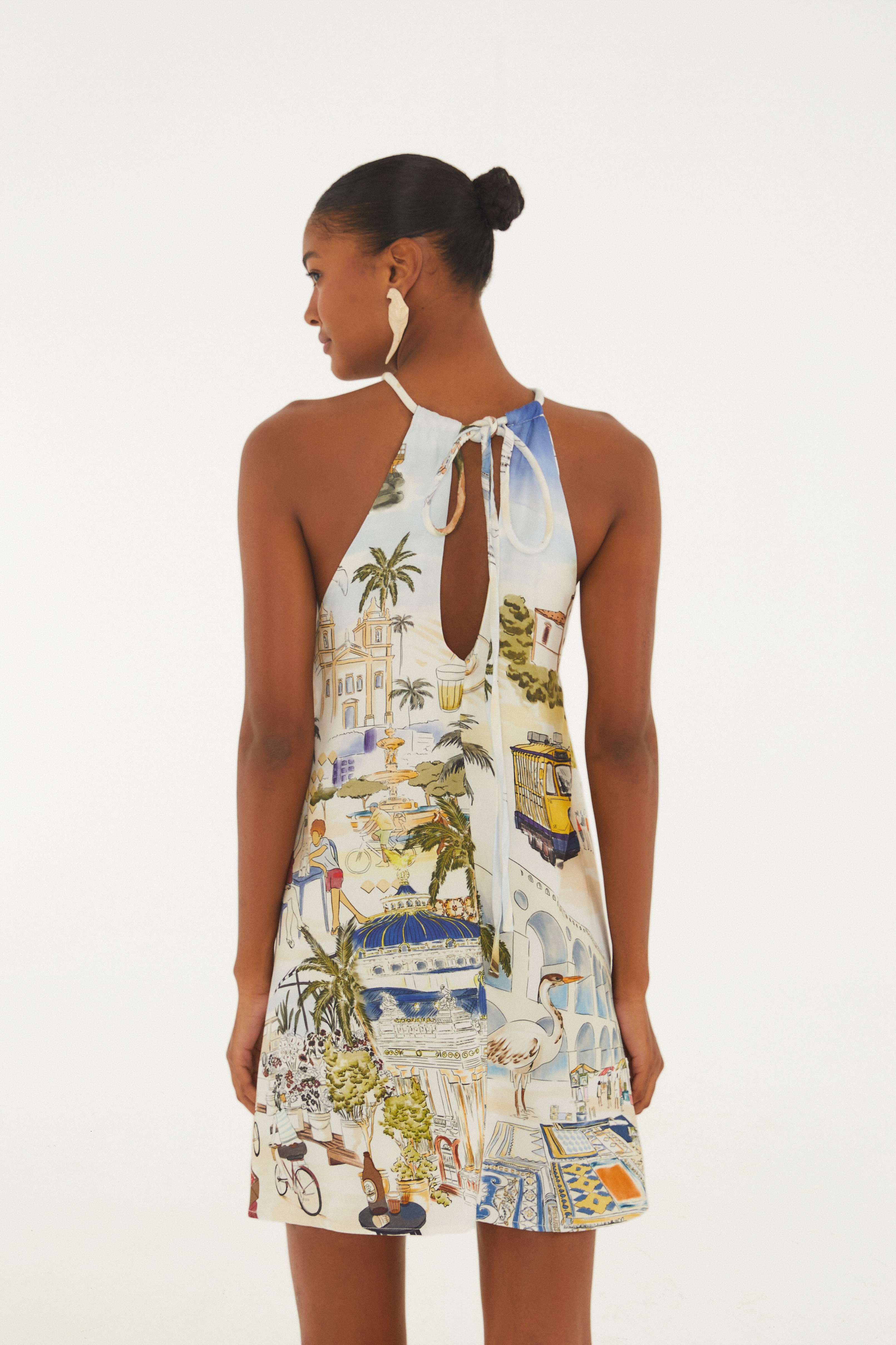 Vestido Curto Estampado Encanto Do Rio
