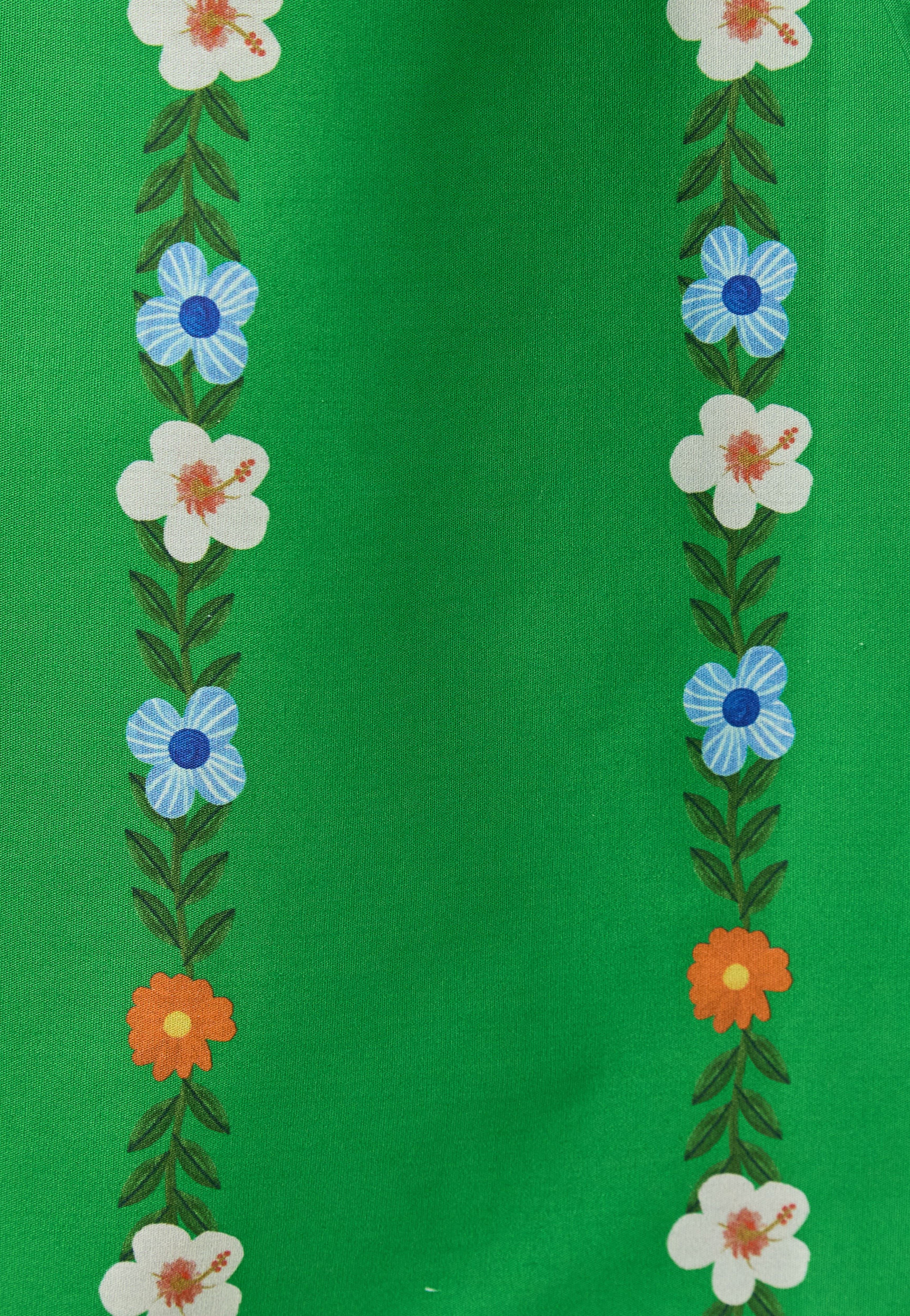 Short Caminho Das Flores