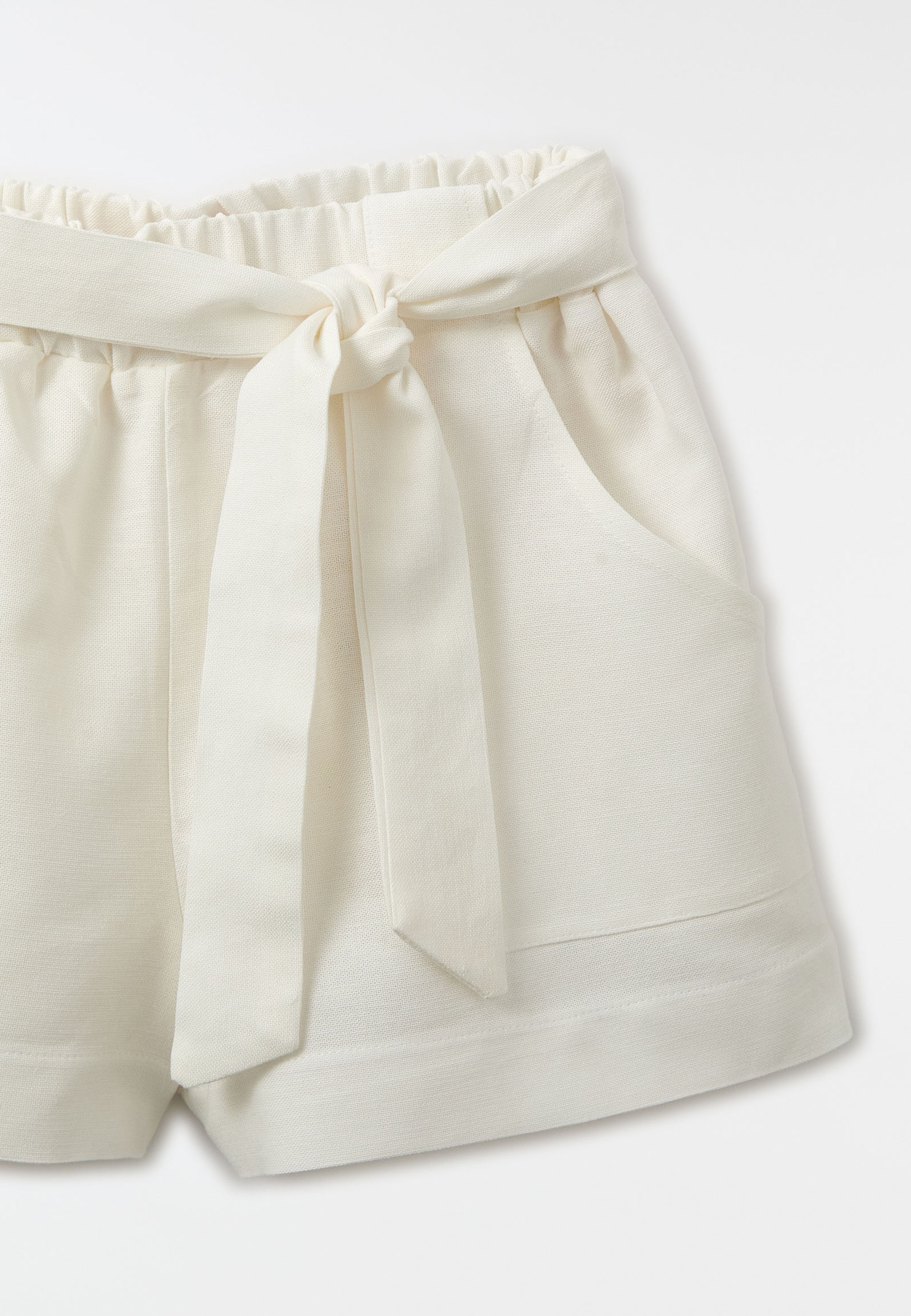 Short Bolso Areia