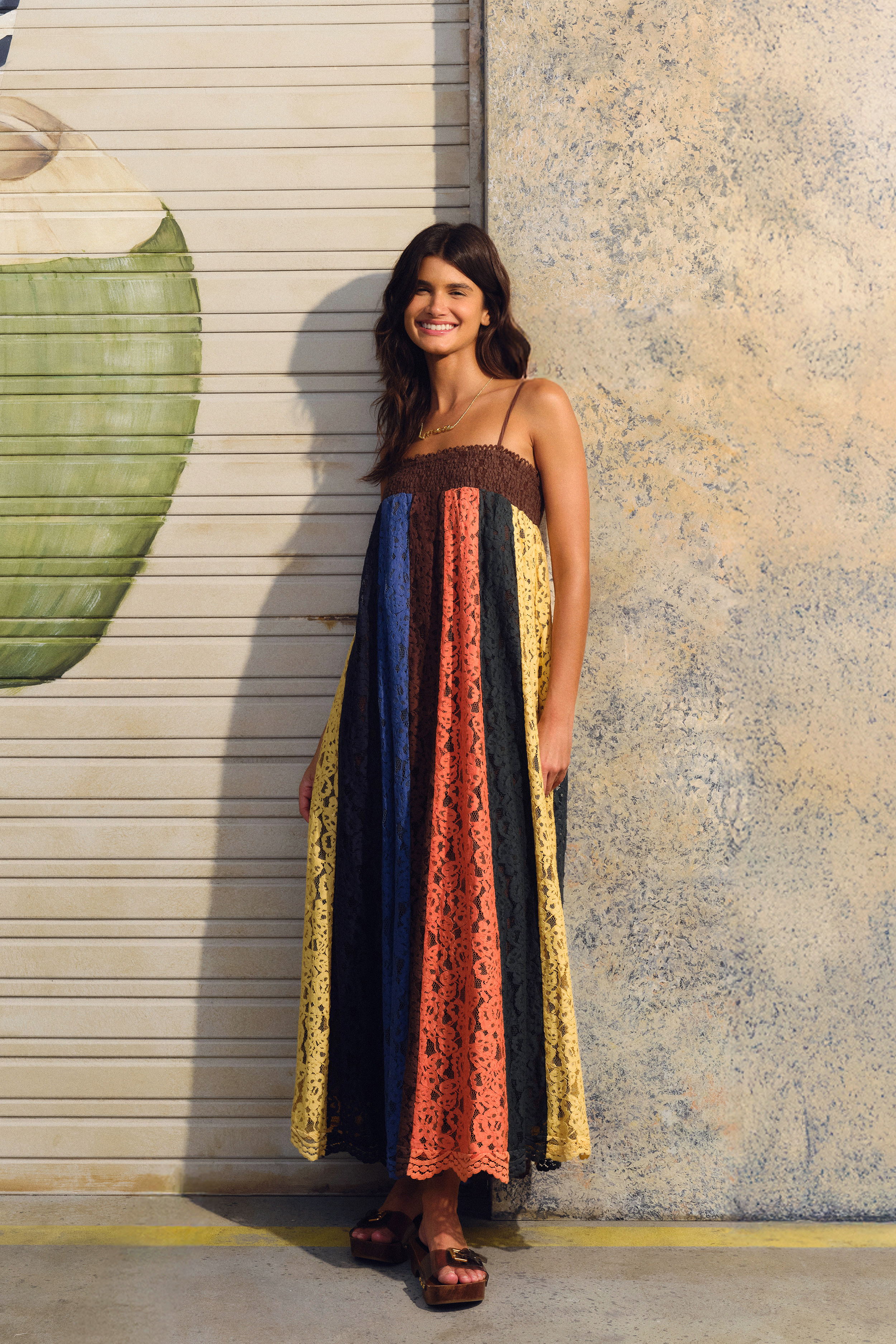 Vestido Artesanal Patch Rendas