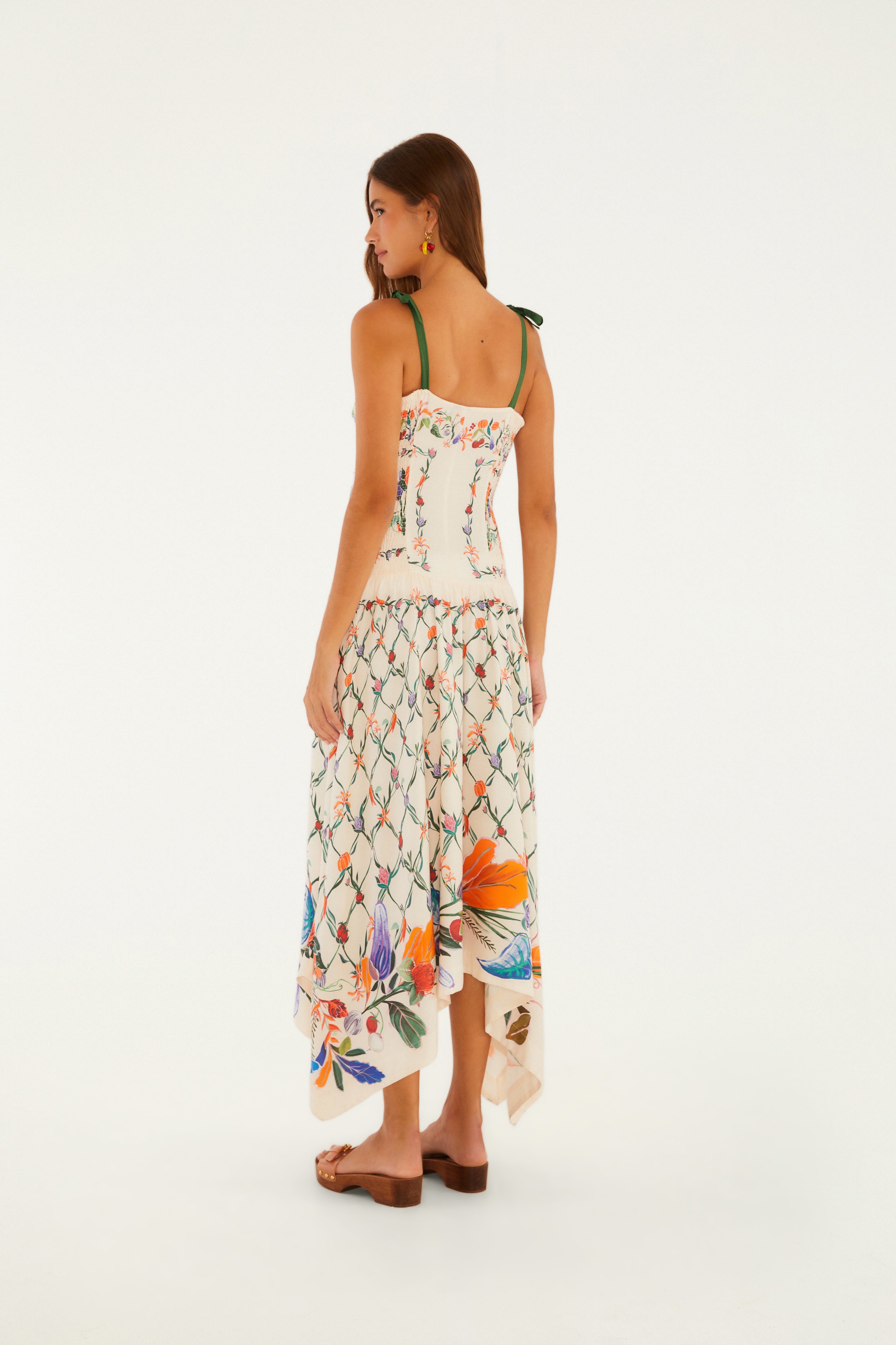 Vestido Pontas Estampado Feira De Legumes