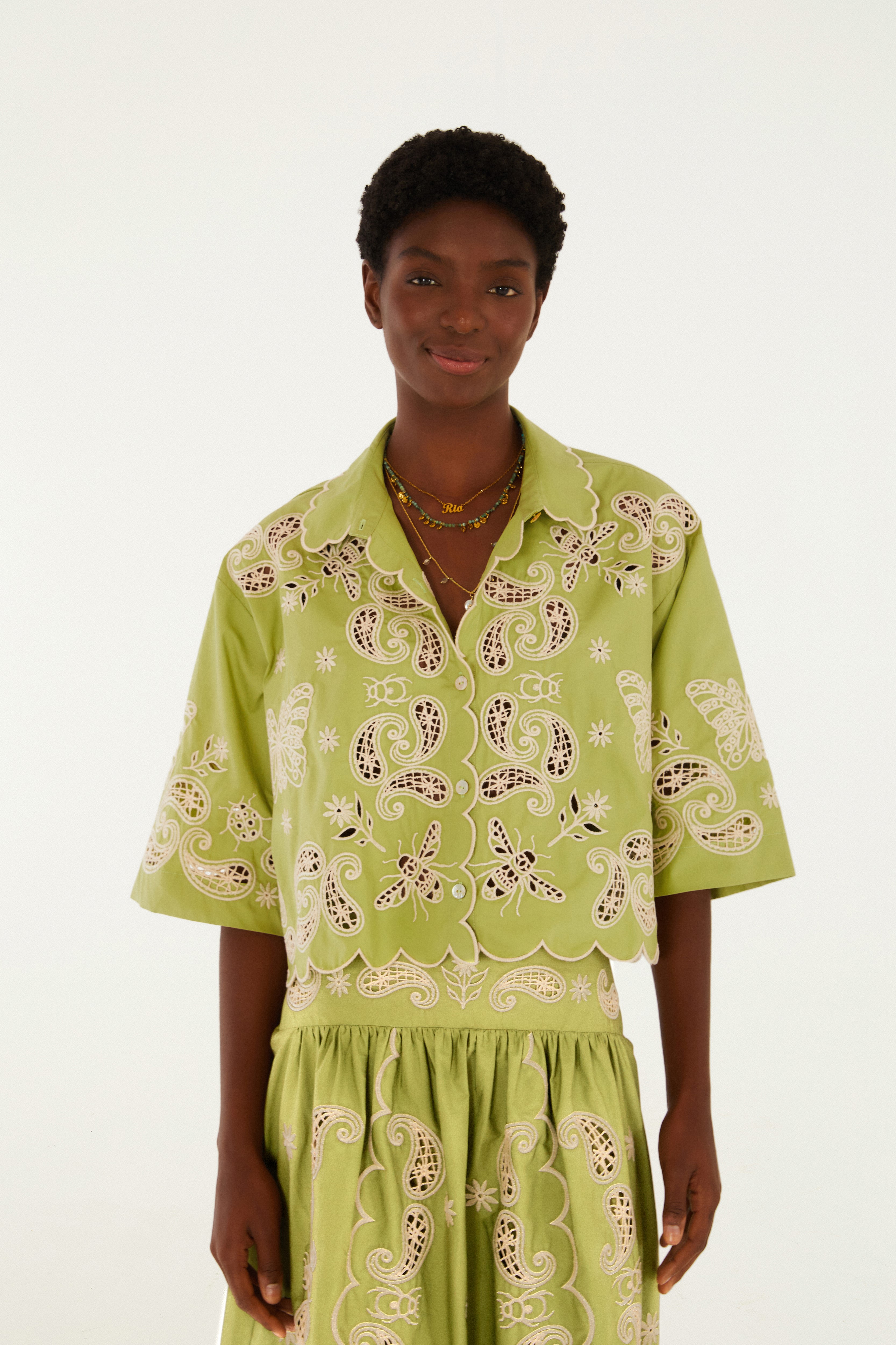 Camisa Bordada Bandanas Jardim